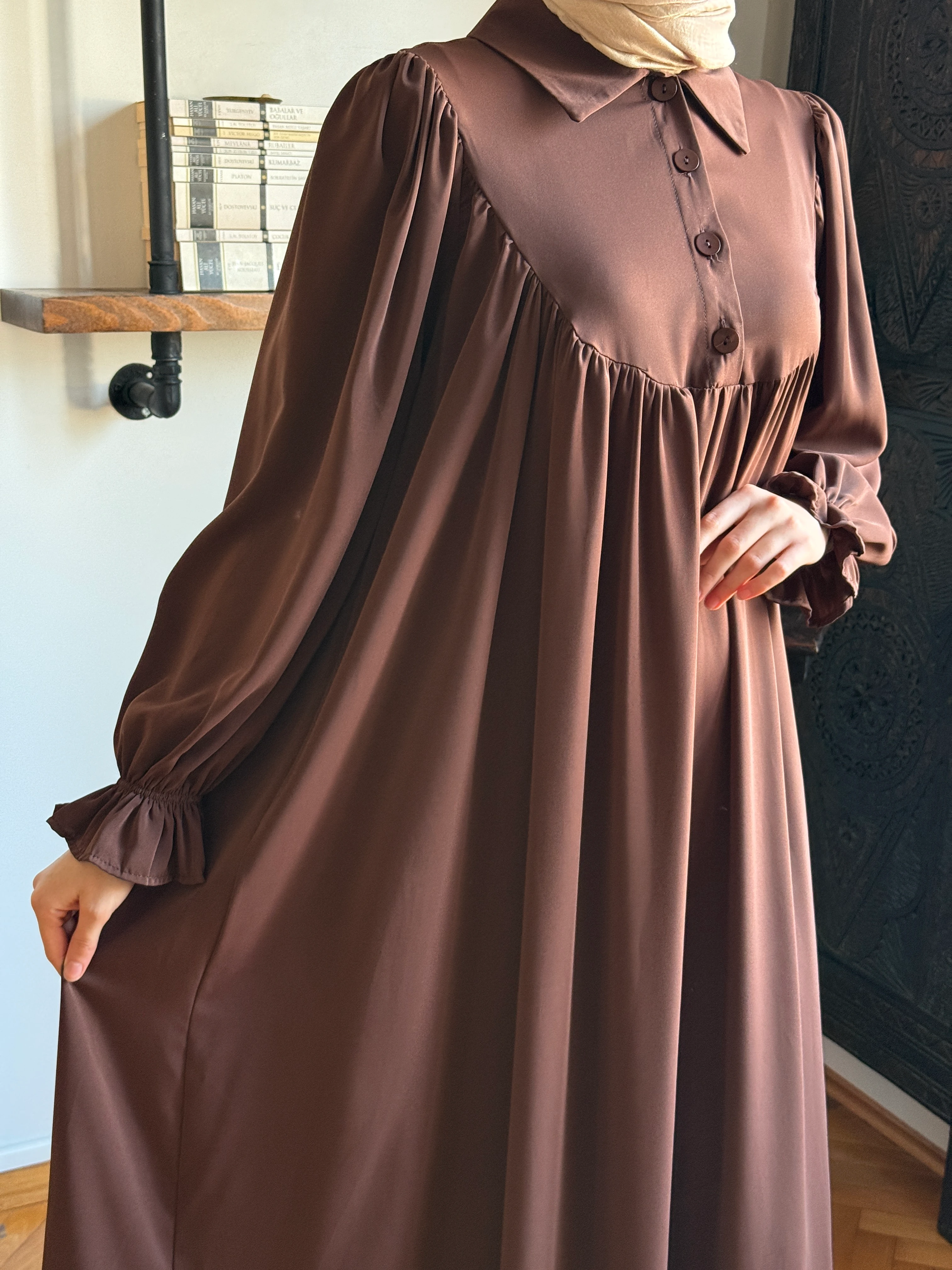 Gömlek Yaka Yarım Pat Dubai İpeği Elbise 1926 NAVRA | FENDEL - acı kahve