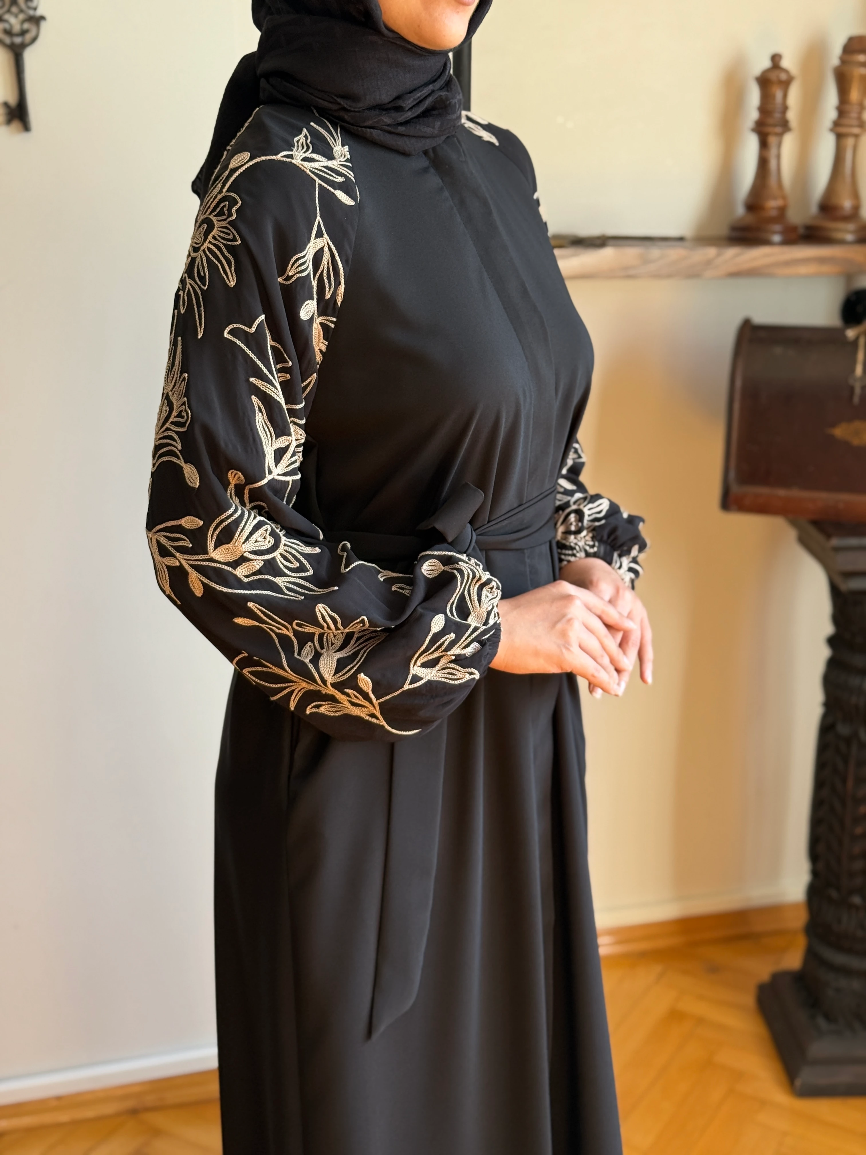 Süzene Nakışlı Reglan Kol Ferace 5051 NAVRA | FENDEL