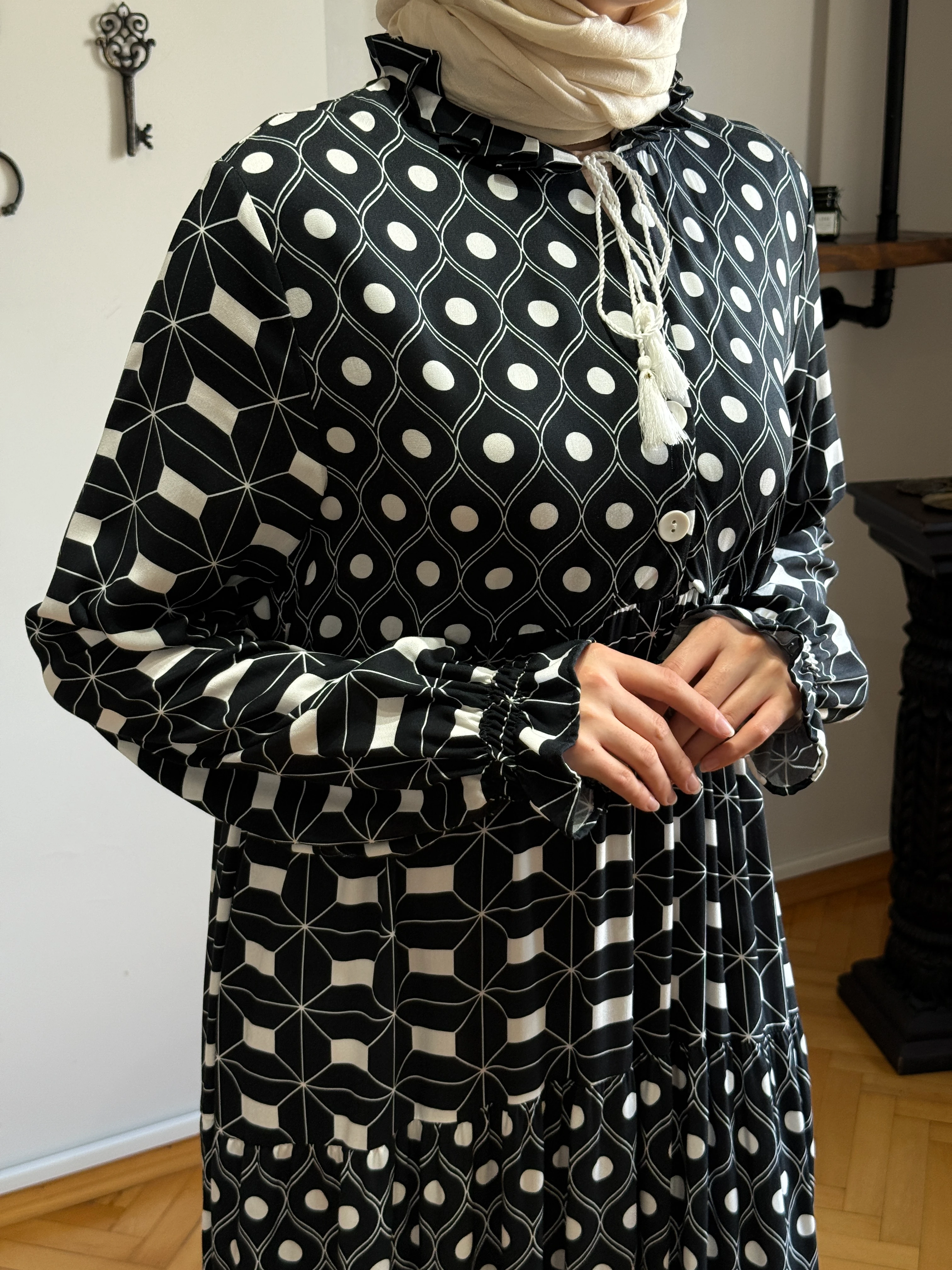 Yaka Fırfırlı Çingene Pamuk Elbise 1895 NAVRA | FENDEL - siyah