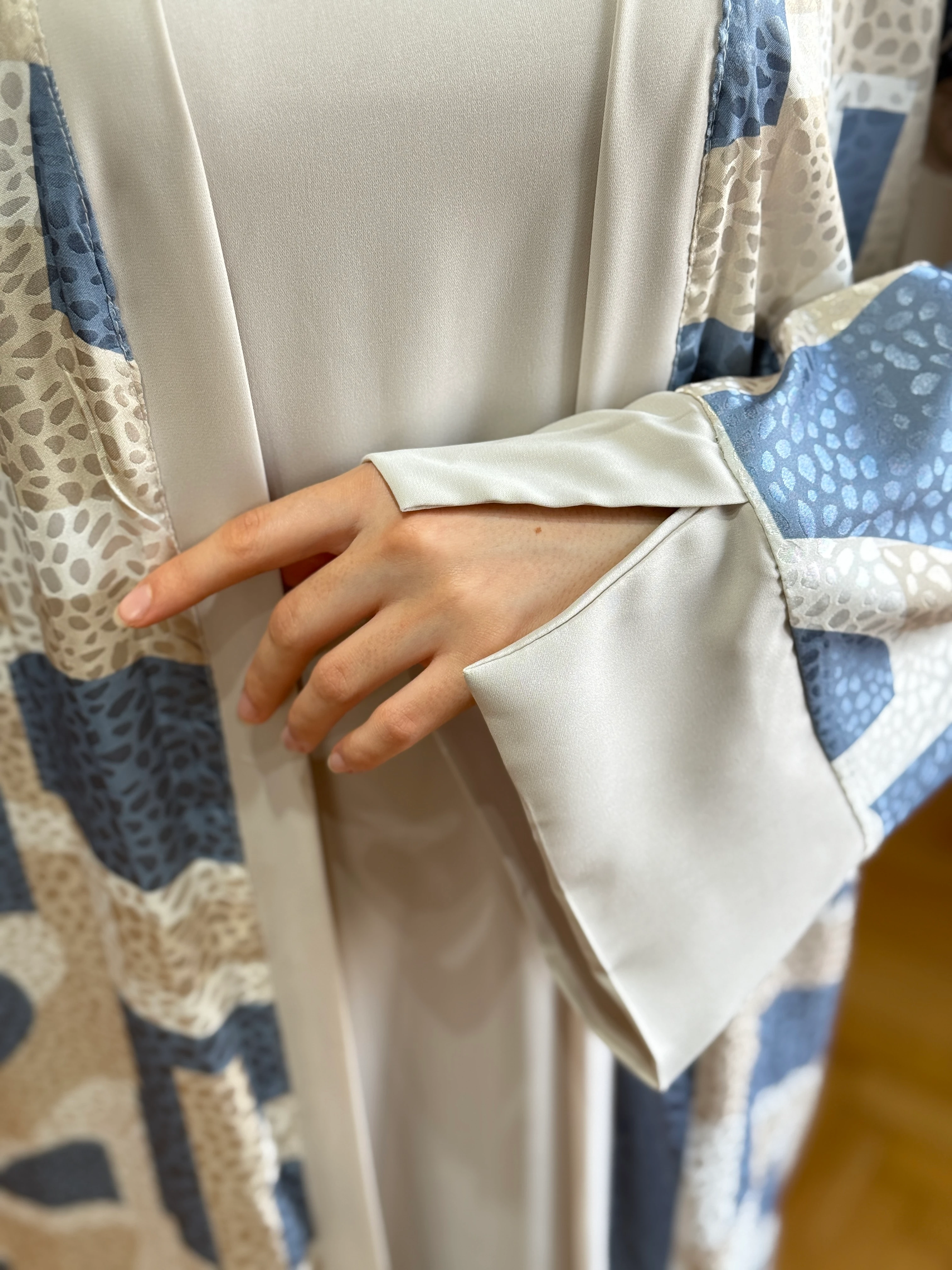 Desenli Saten 2'li Abaya 1875 NAVRA | FENDEL