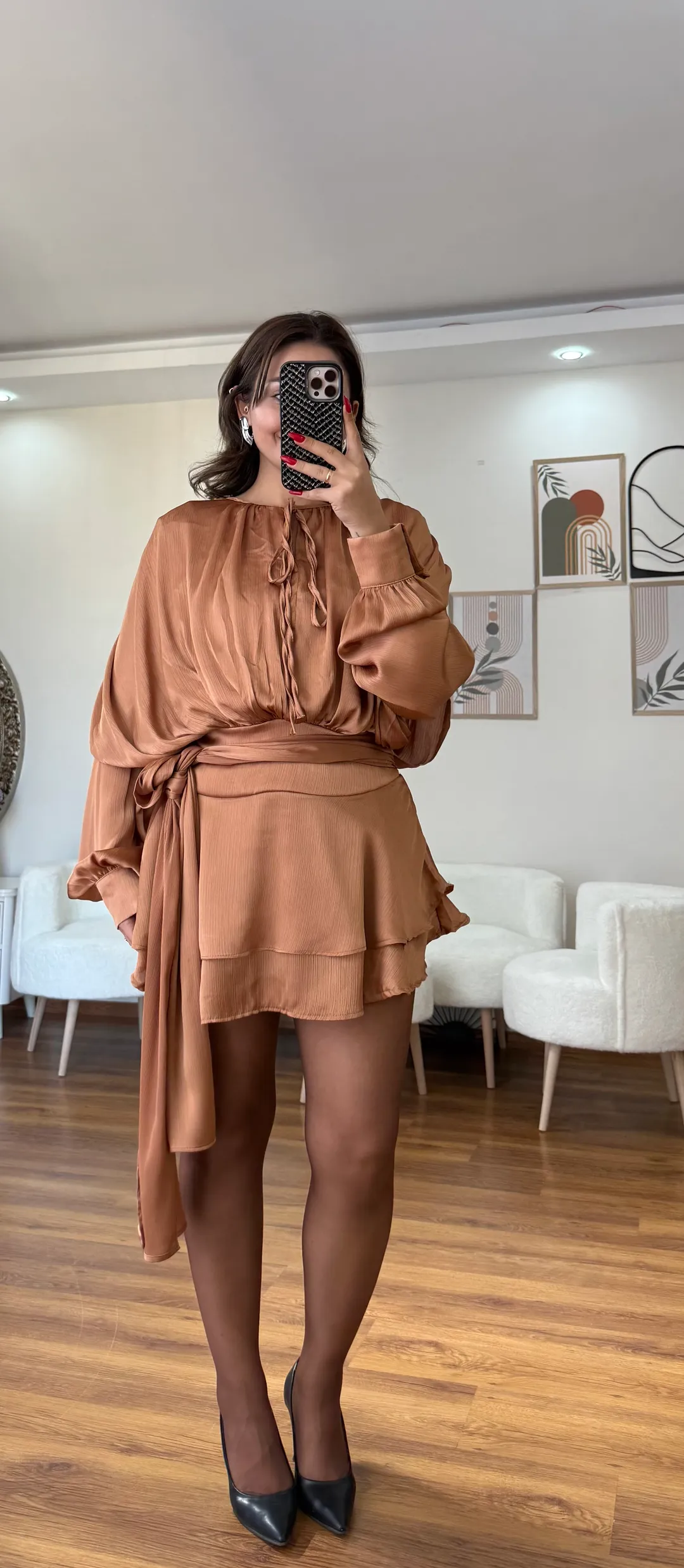 İçi Şortlu Parlak Elbise  - VİZYON