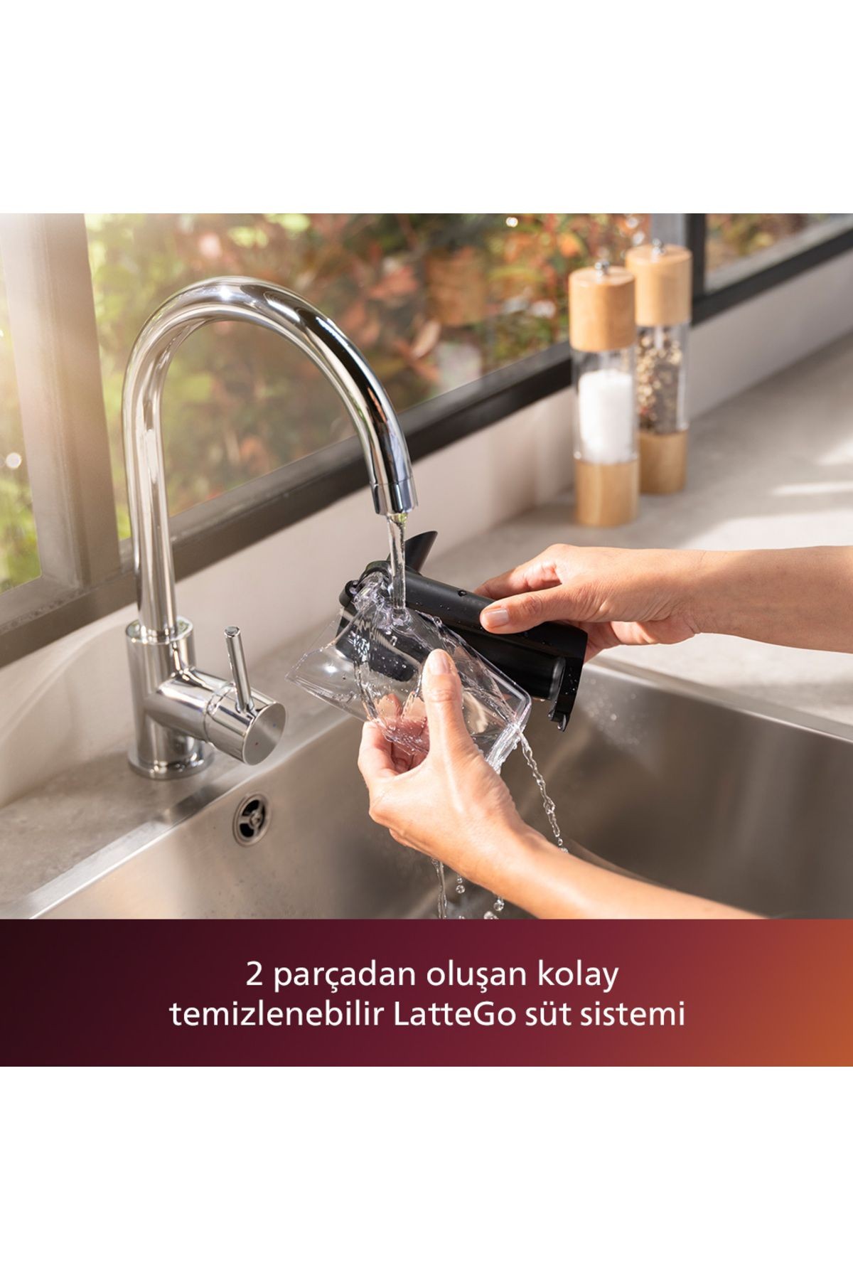 Philips 5500 Serisi LatteGo Tam Otomatik Espresso Makinesi, 20 Sıcak ve Soğuk İçecek, EP5547/90