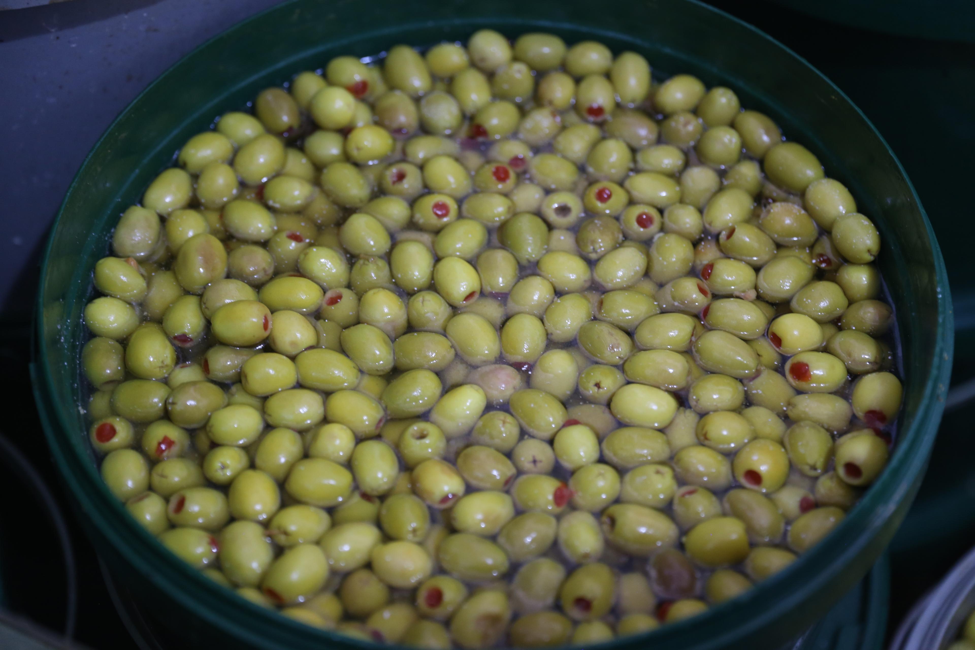 Biberli Zeytin