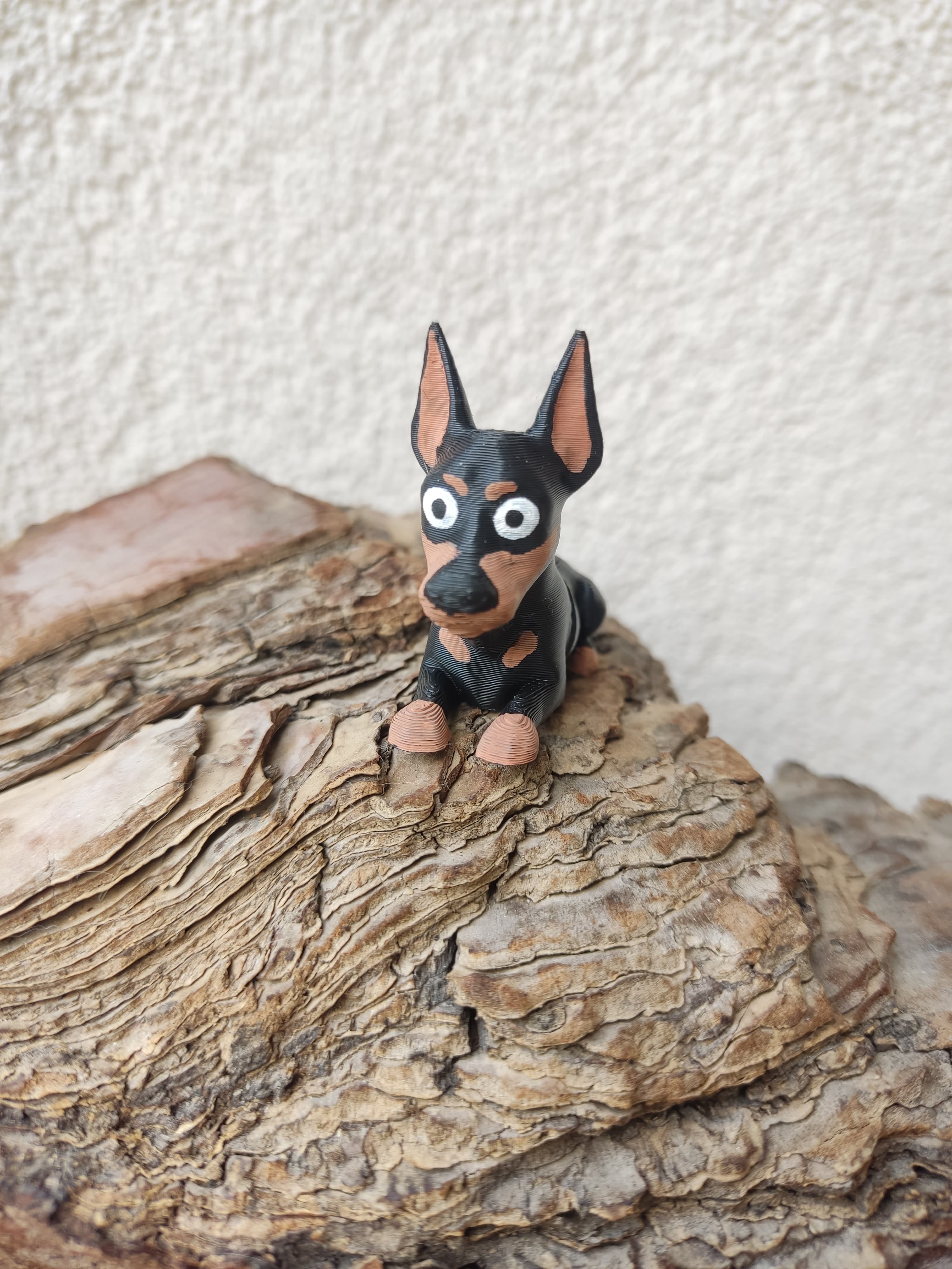 3D Hareketli Yavru Doberman Köpek Figürü - Sevimli Koleksiyon Oyuncağı, El Boyama Hediyelik Obje