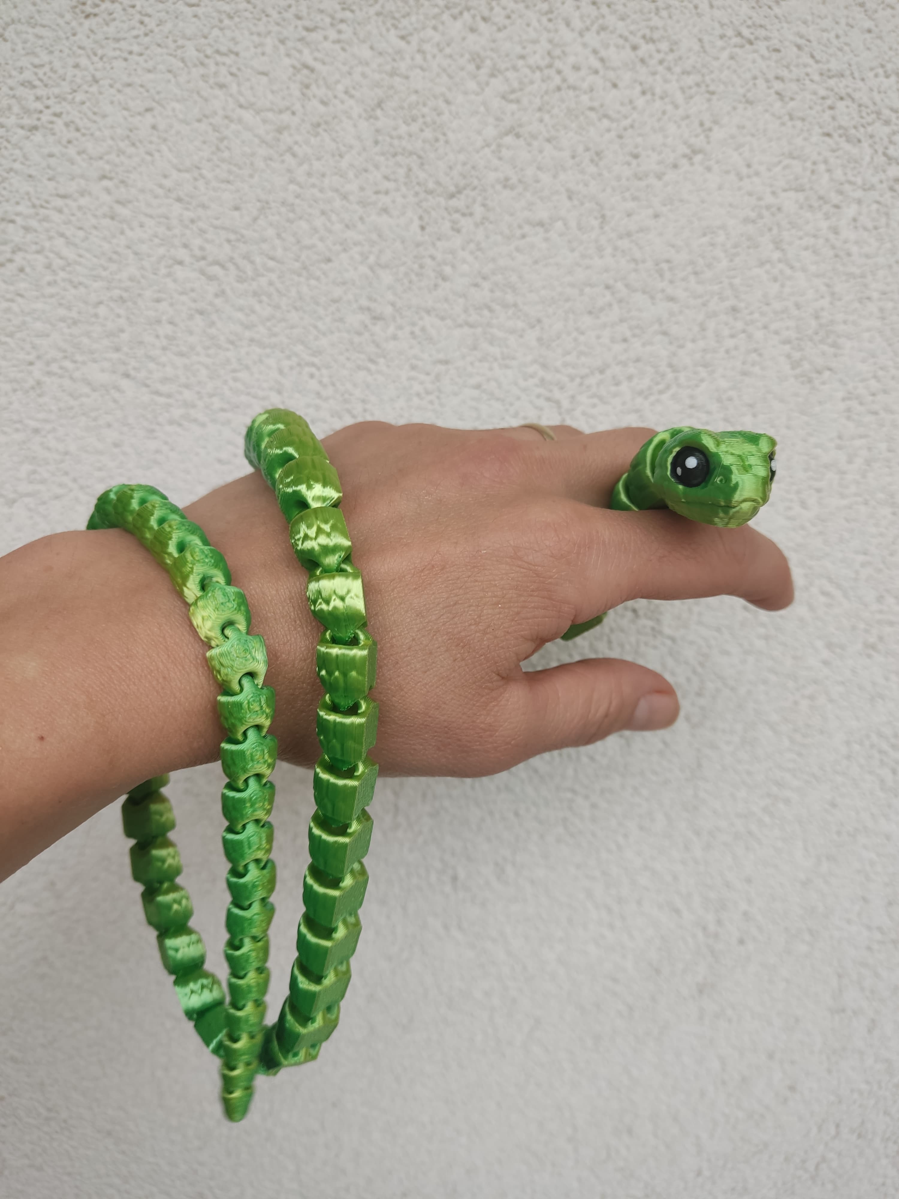 3D Hareketli Yılan Figürü 70 cm – Esnek PLA Oyuncak, Koleksiyonluk Eğlenceli Hayvan Figürü (Renk Seçenekli)