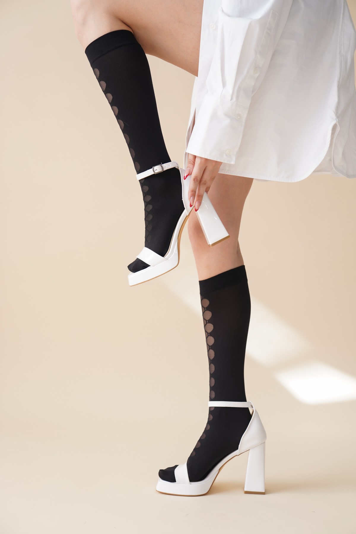 Beyaz Rugan Tek Bantlı Kadın Topuklu Ayakkabı Lorane