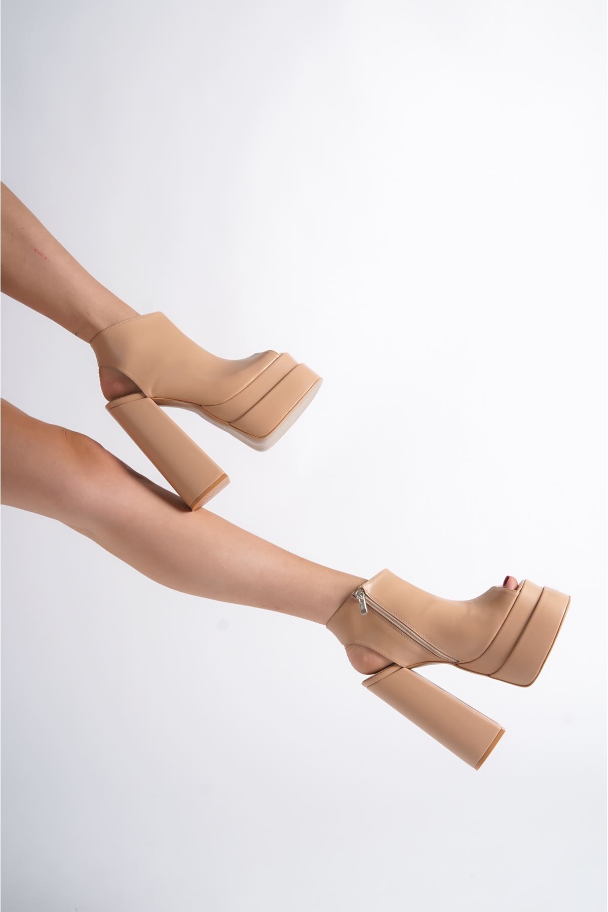 Nude Çift Platform Arka Açık Tasarım Kadın Ayakkabı Elay