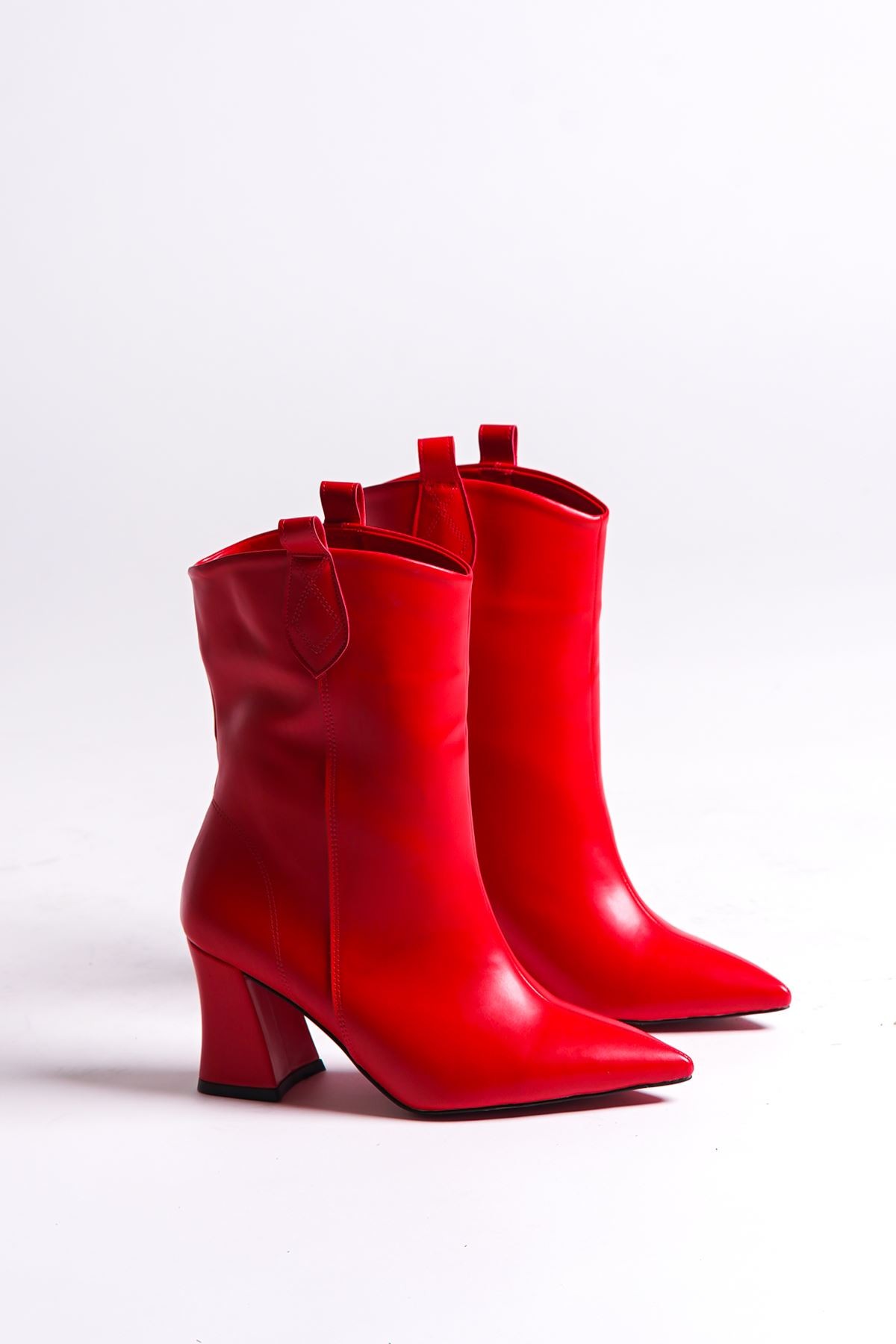 Kırmızı Tasarım Kadın Bot Alçak Topuklu Ayakkabı Berry