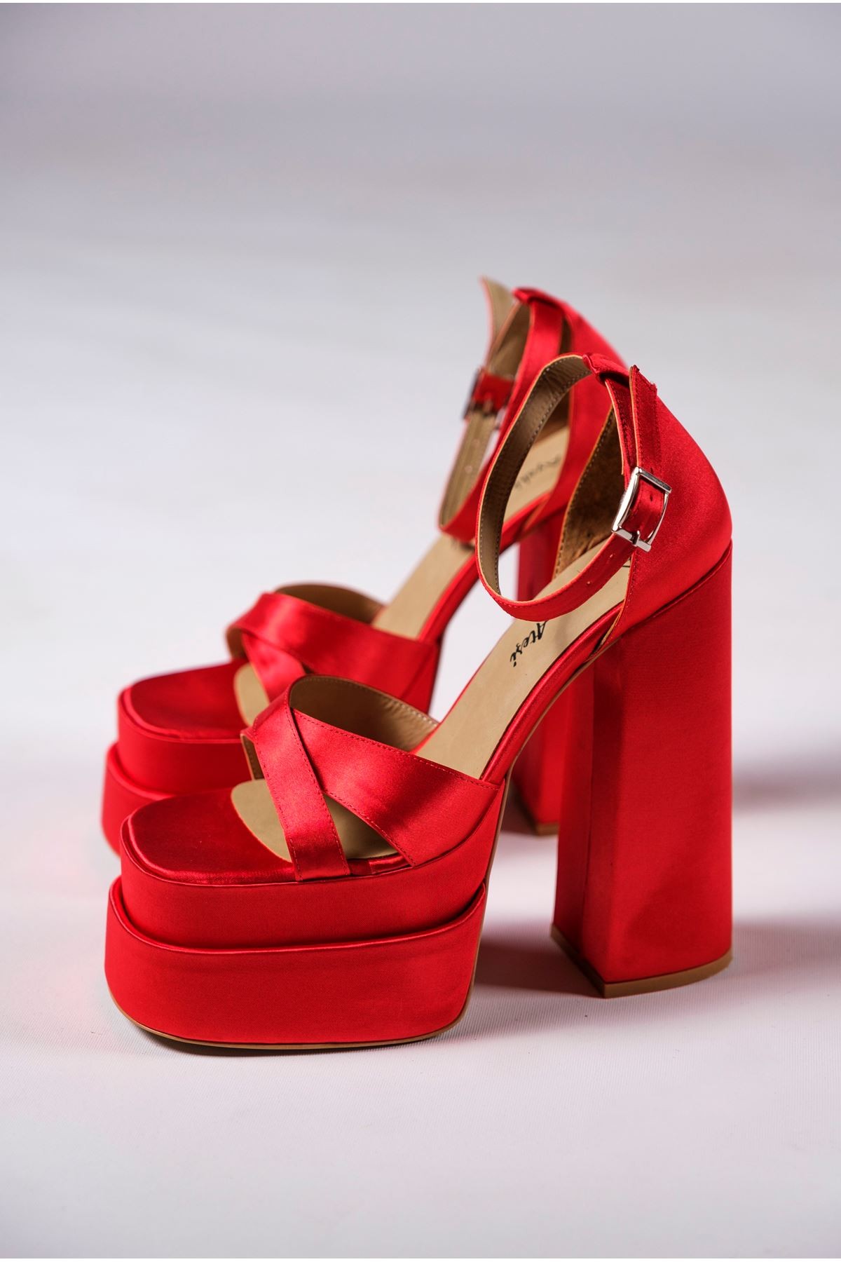 Kırmızı Çift Platform Tasarım Kadın Ayakkabı Luxury