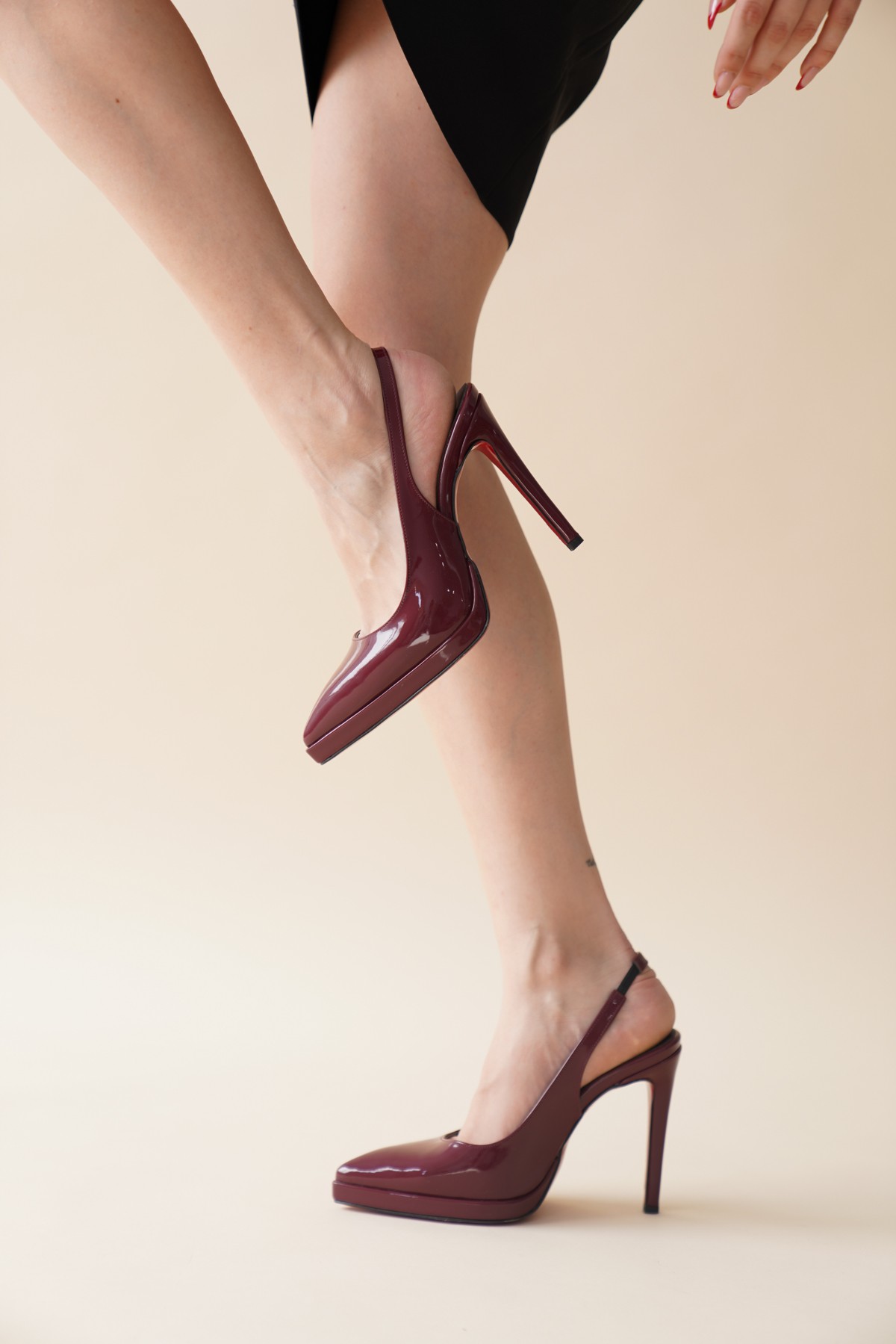 Bordo Rugan Sivri Burun Kadın Topuklu Ayakkabı Chicora