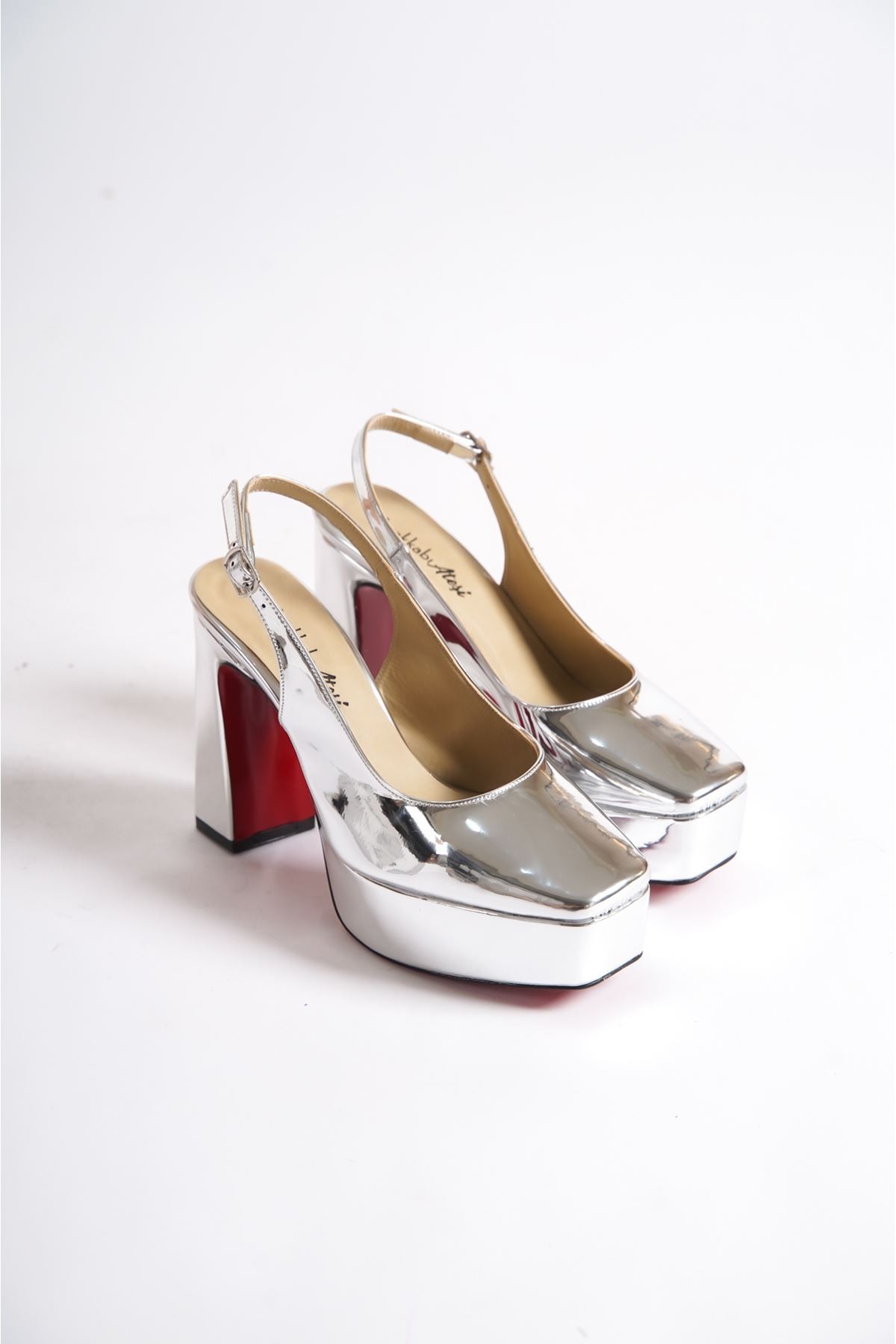Gümüş Özel Tasarım Orta Topuklu Kadın Topuklu Ayakkabı Chelsea