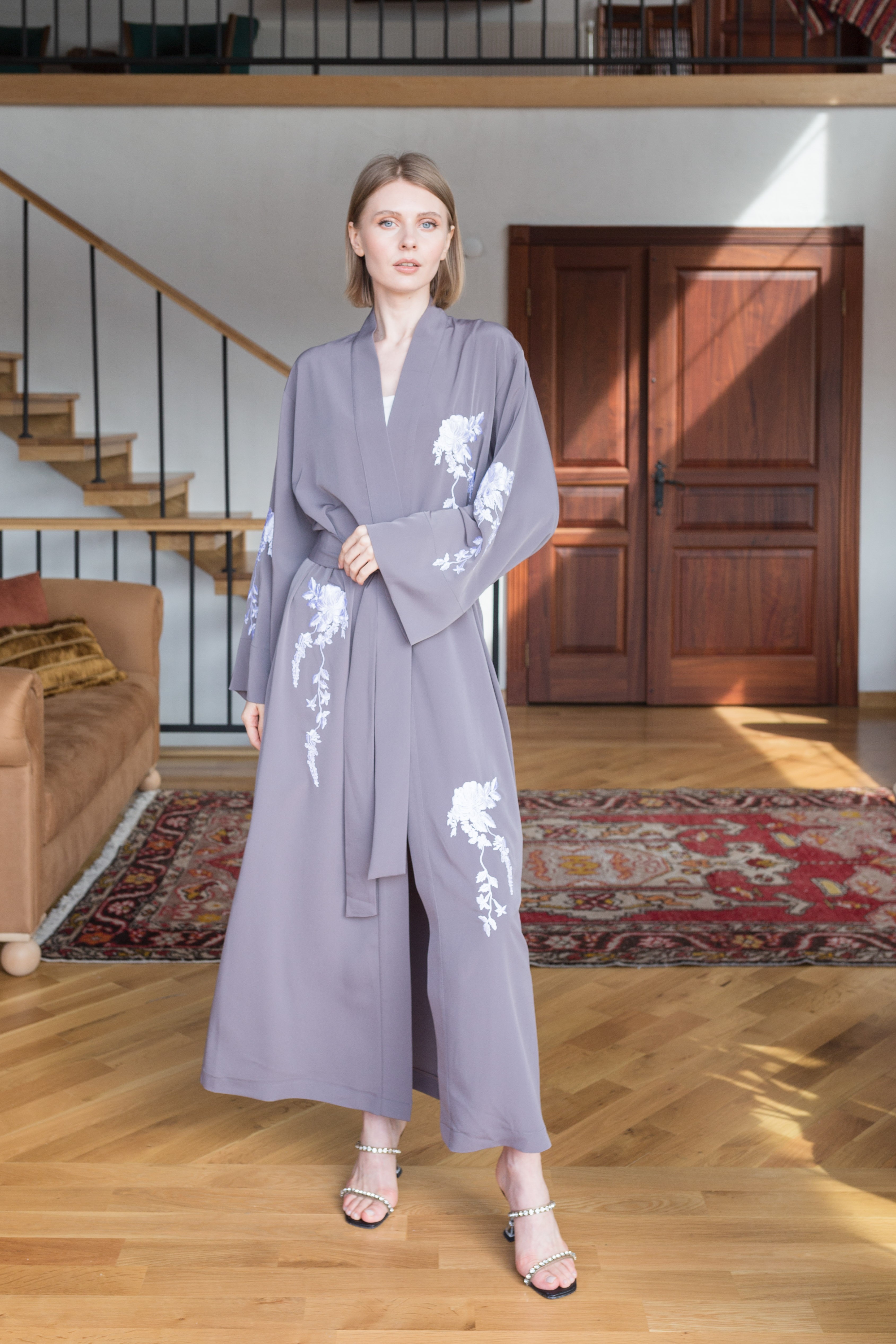Nakışlı Kimono Gri