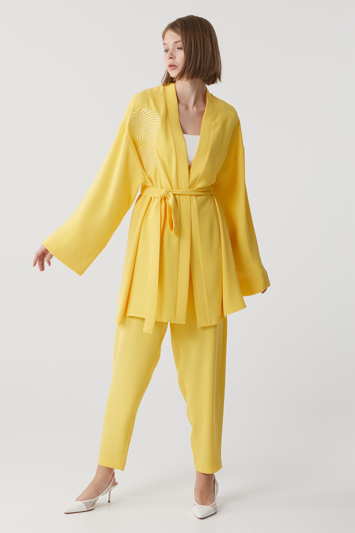 Nakışlı Kimono Takım Sarı