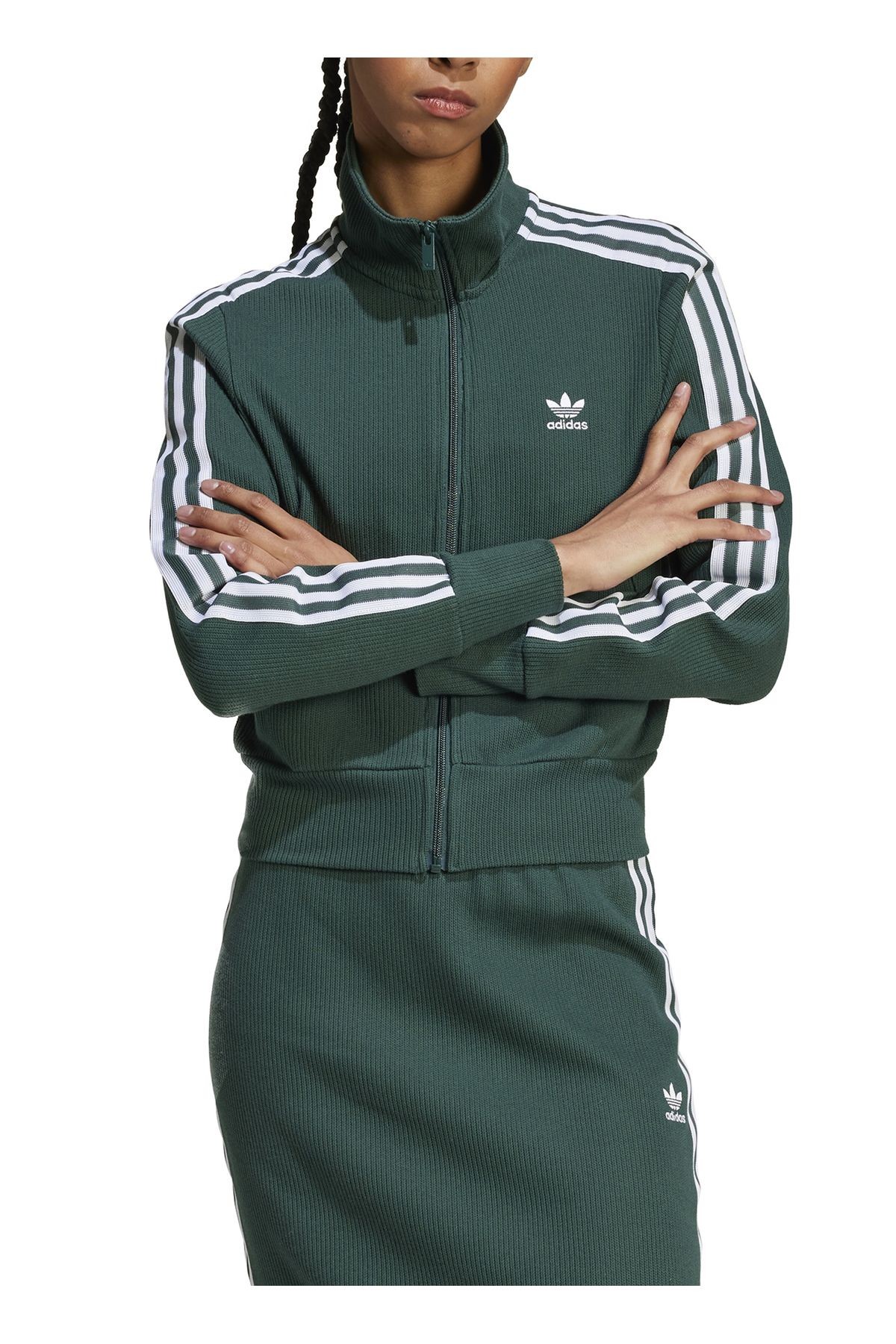 Adidas Yeşil Kadın O Yaka Normal Kalıp Sweatshirt - IW3162