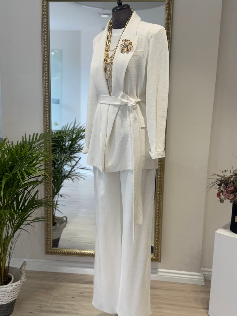 Oversize Ceket Kemerli Takım – VUU