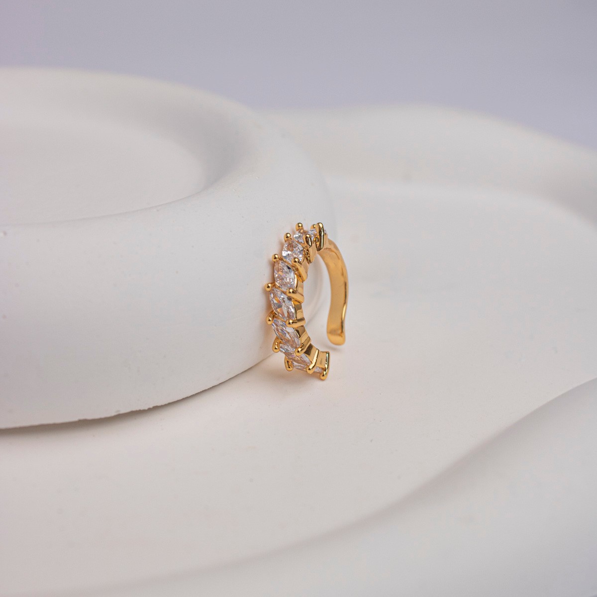 Baget Taşlı Çelik Earcuff
