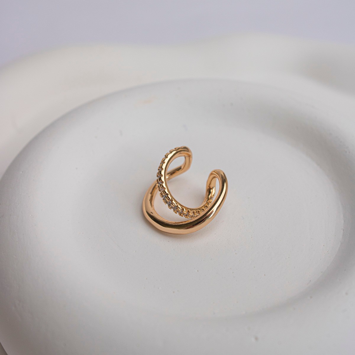 Zirkon Taşlı Sarmal Çelik Earcuff