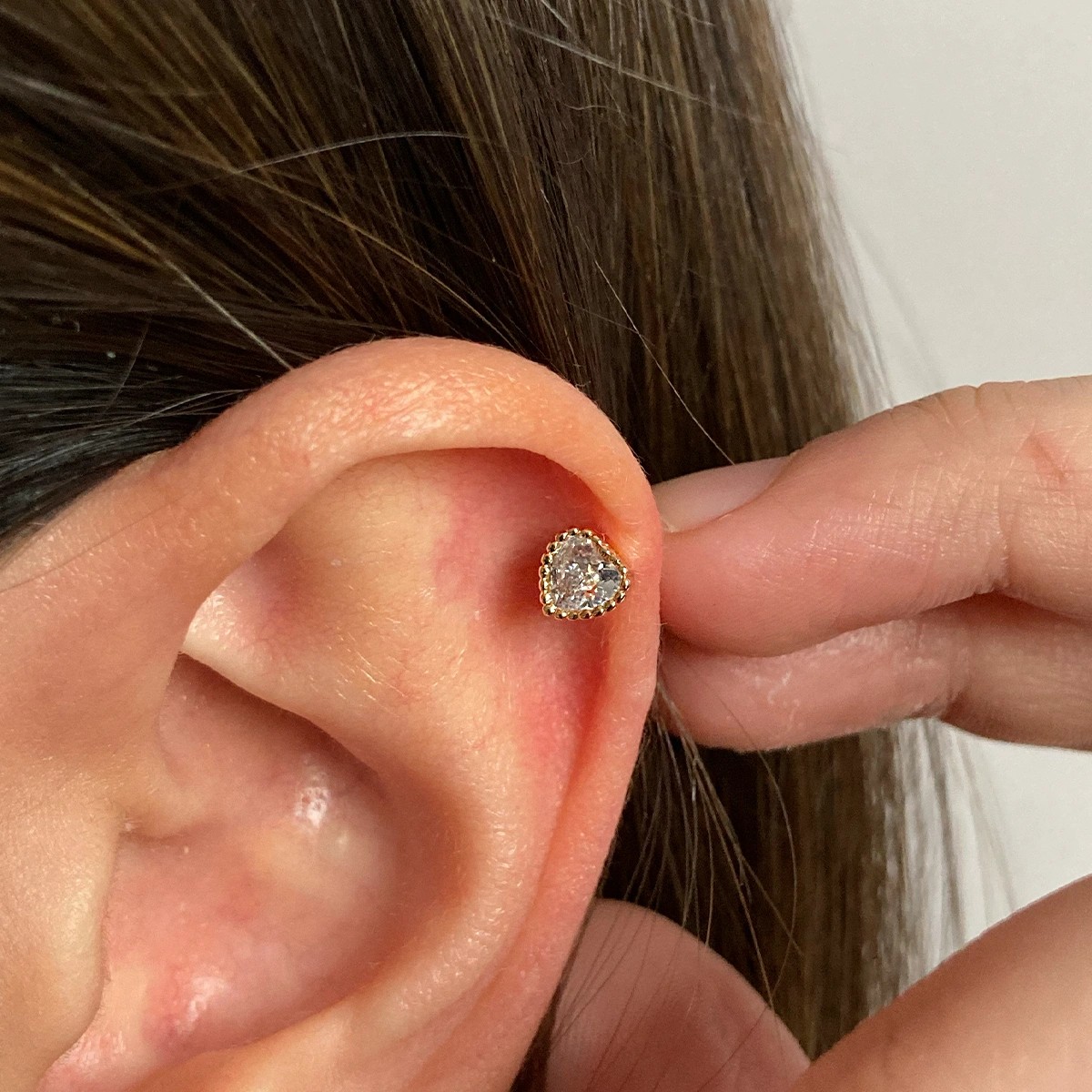 Zirkon Taşlı Mini Kalp Çelik Piercing