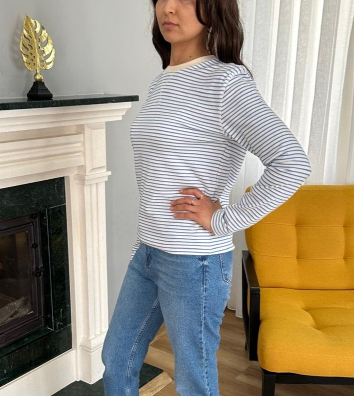 MAVİ ÇİZGİLİ İNCE SWEATSHIRT