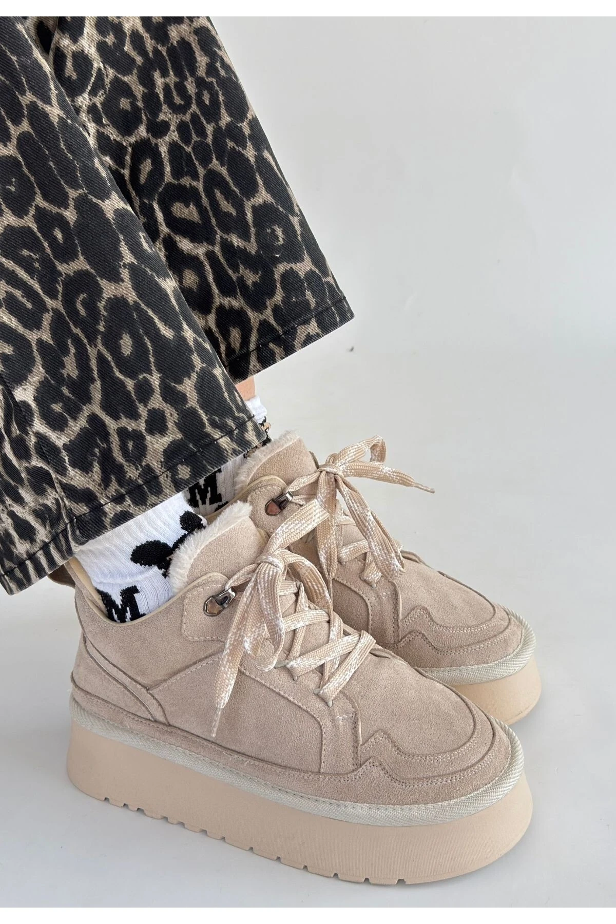 Muden Bej Süet Bağcıklı Bot - Lisinya