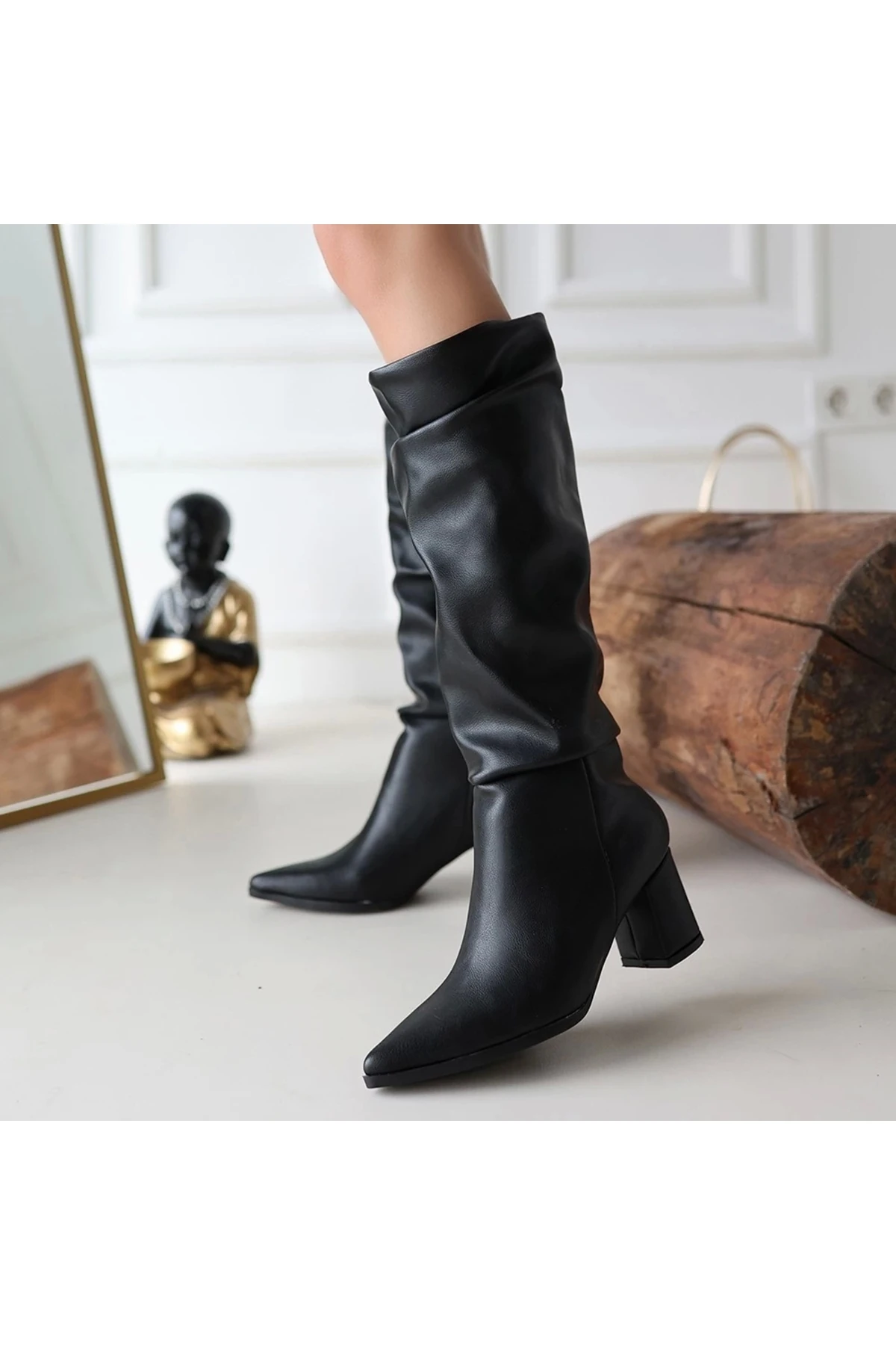Pitay Siyah Cilt Topuklu Çizme