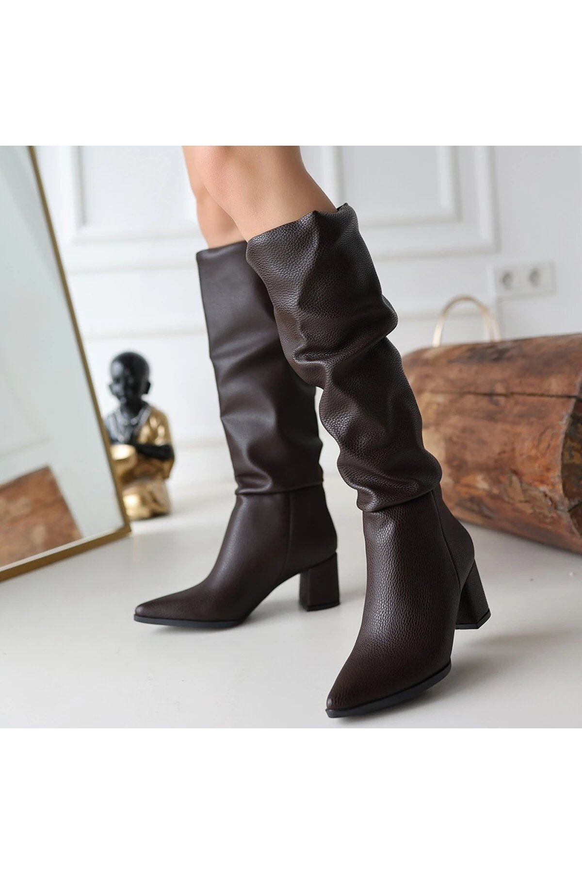 Pitay Kahverengi Cilt Topuklu Çizme - Lisinya