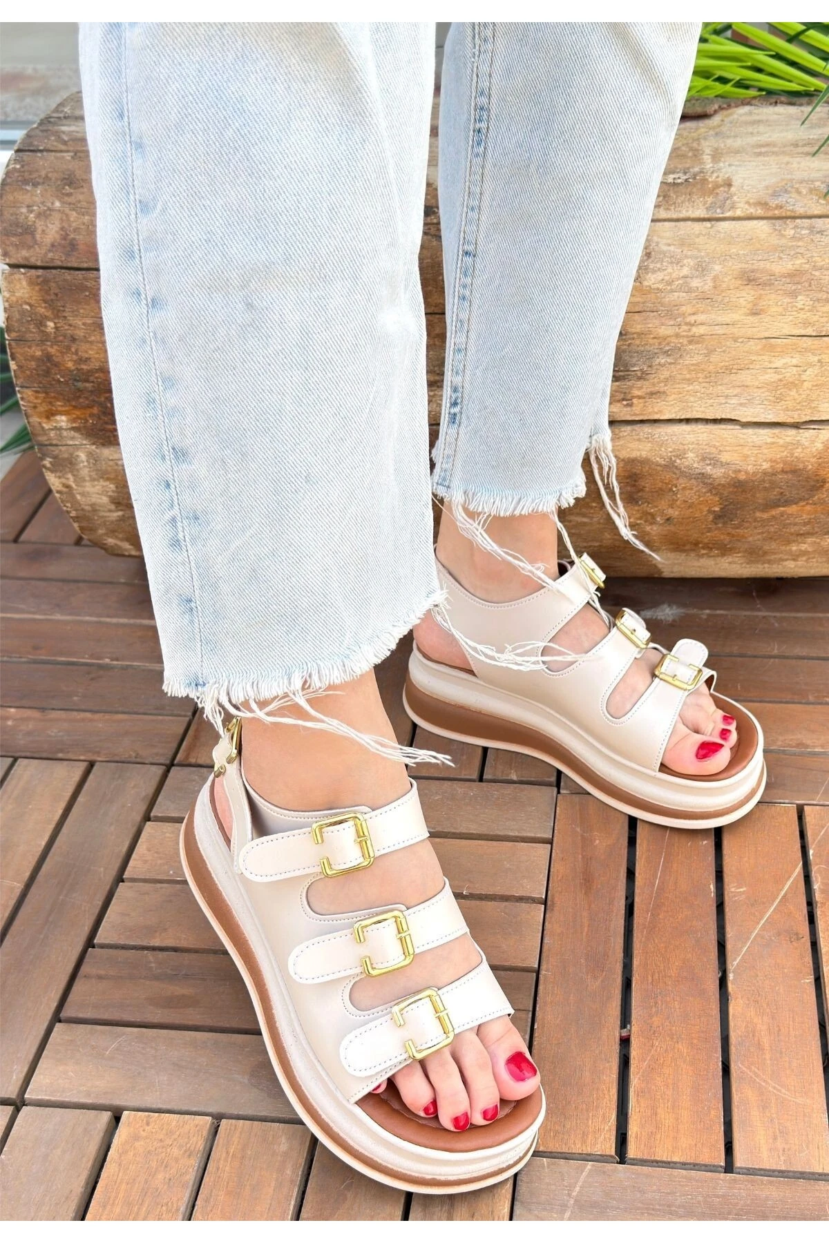 eyesof Jatay Bej Cilt Sandalet