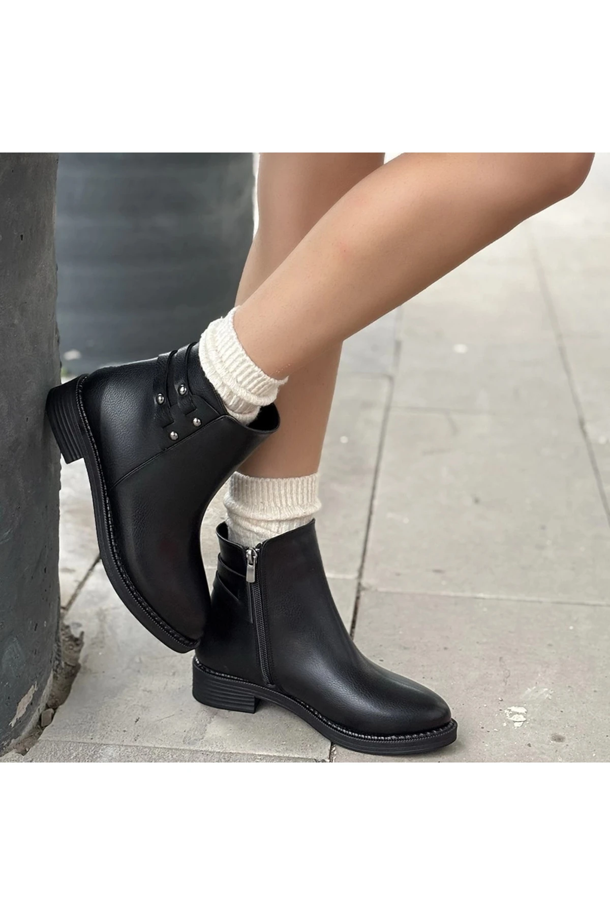 Siari Siyah Cilt Topuklu Bot - Lisinya