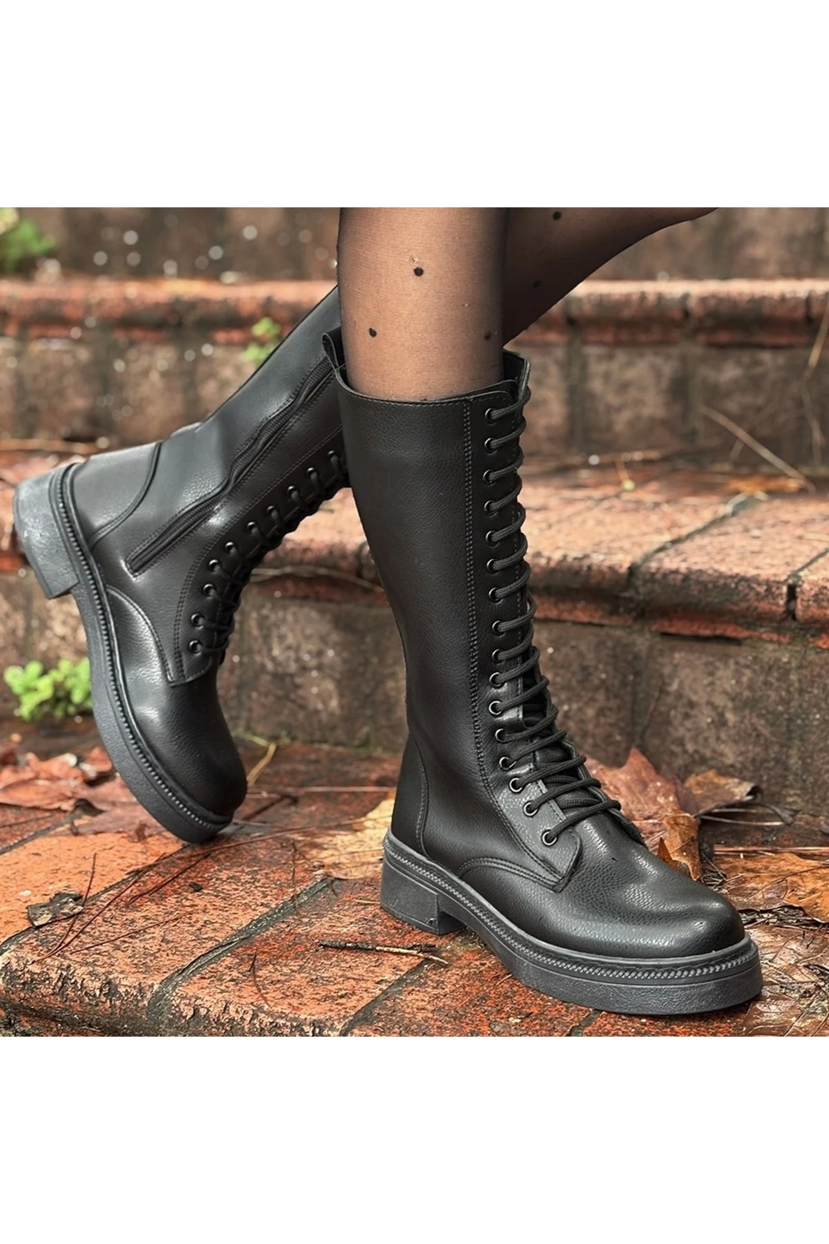 Dorin Siyah Cilt Bağcıklı Çizme