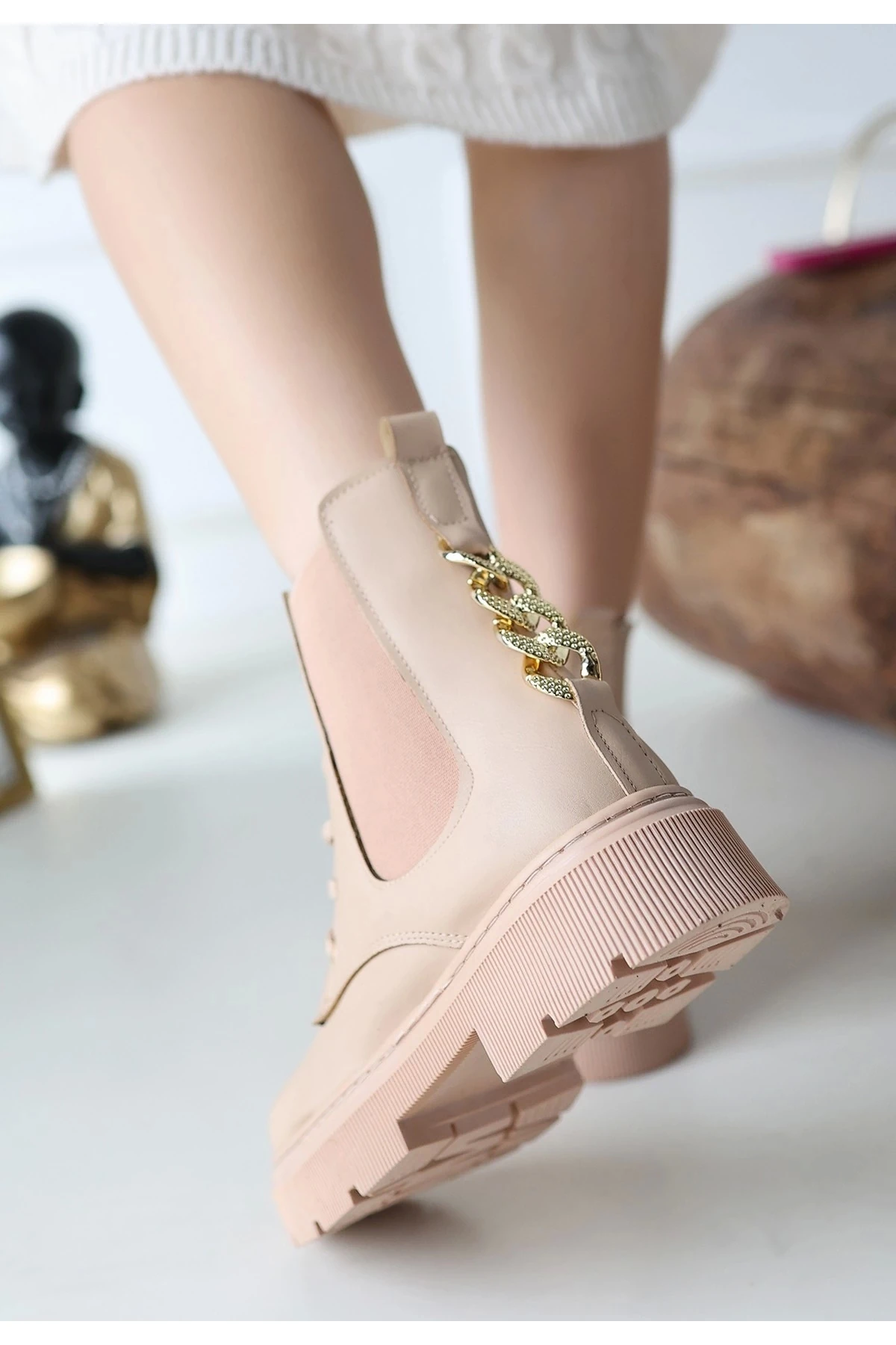 Harte Nude Cilt Bağcıklı Bot