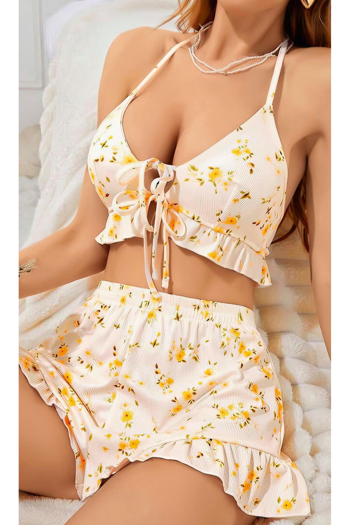 Kadın Çiçekli Ekru Askılı Şortlu Pijama Takım 5017