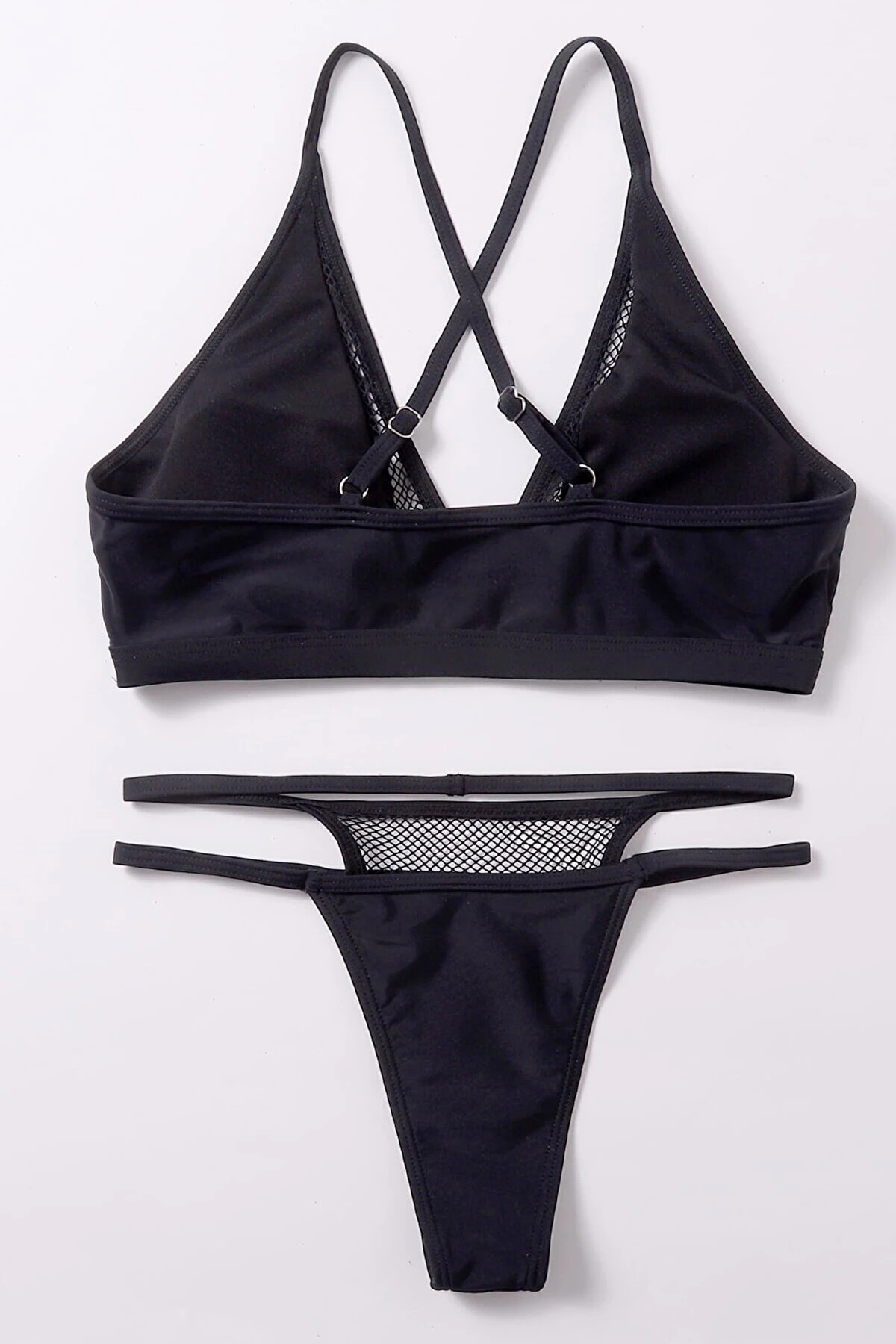Kadın Siyah File Detaylı Iç Çamaşır Takımı – Modern, Konforlu ve Günlük Kombinlere Uygun