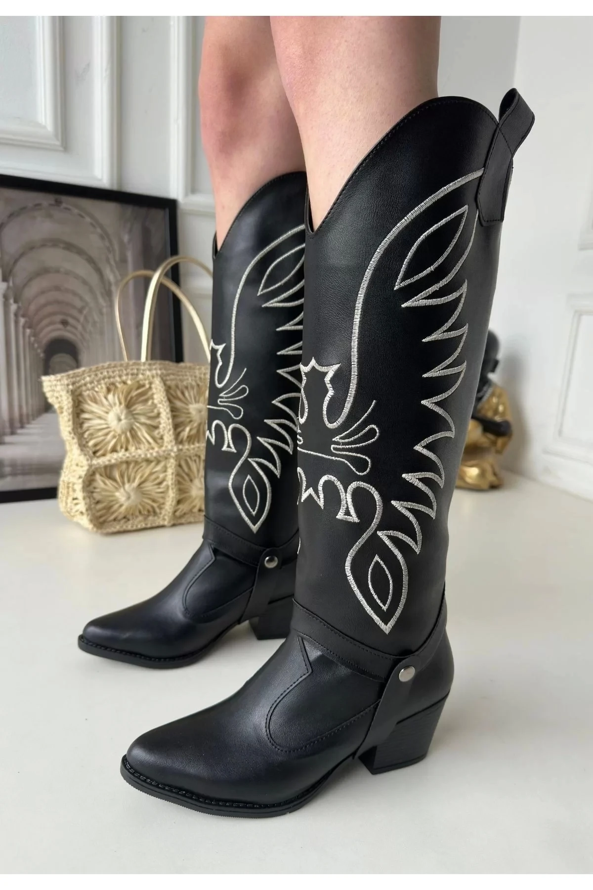 Jilla Siyah Cilt Tak Çıkar Topuklu Bot Ve Çizme