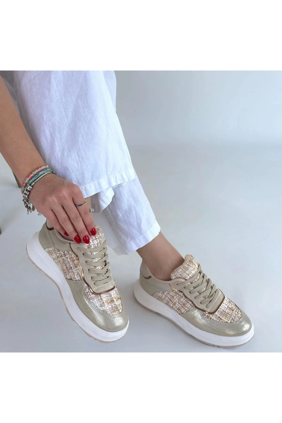 Bemy Çarşı Hawer Bej Cilt Bağcıklı Spor Ayakkabı