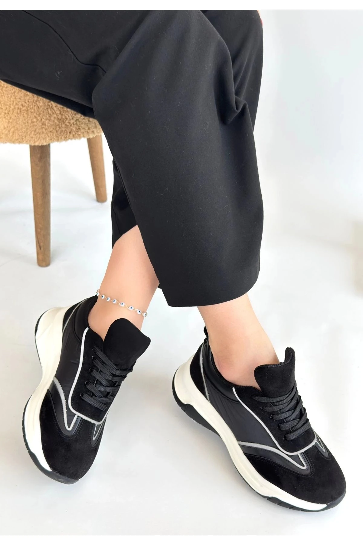 Mark Siyah Cilt Bağcıklı Spor Ayakkabı