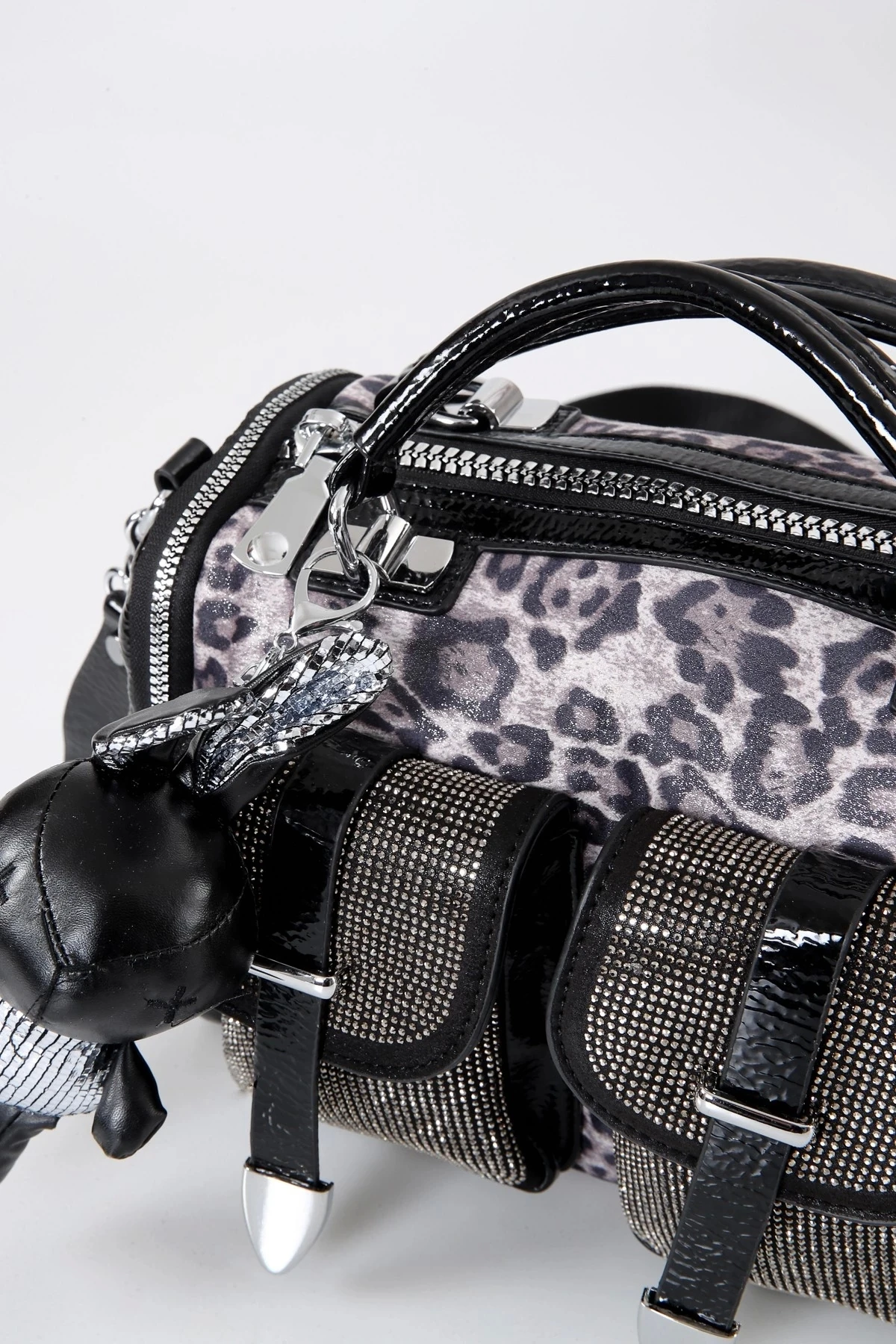 Kiwer Siyah Cilt Omuz Çantası