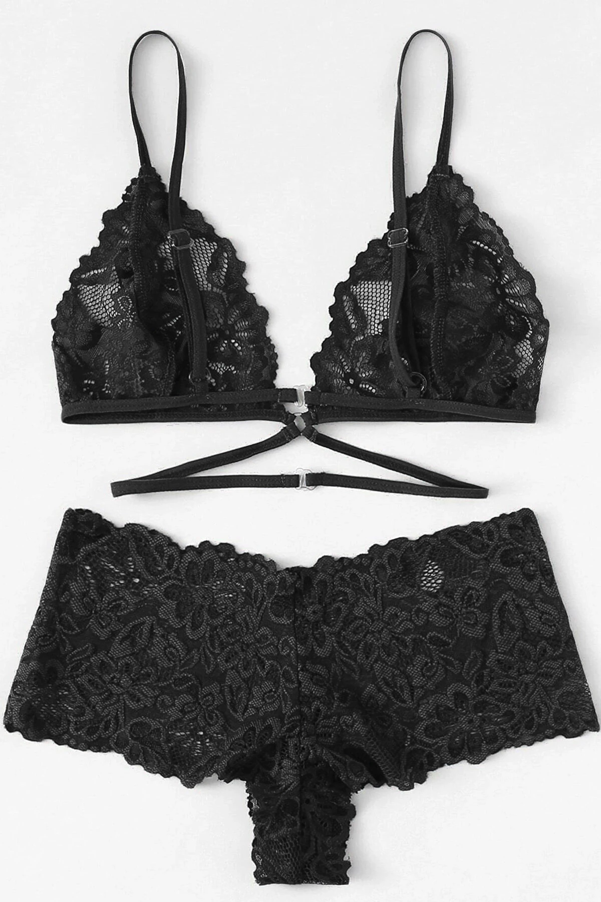 Kadın Siyah Özel Şık Sütyen Külot Takımı – Modern, Konforlu ve Günlük Kombinlere Uygun