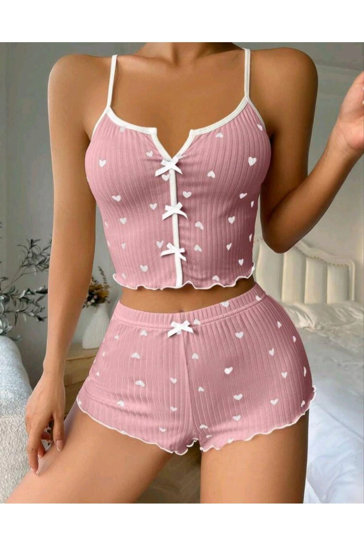 Fırsat Byr Kadın Pembe Kalpli Askılı Şortlu Pijama Takım Yeni