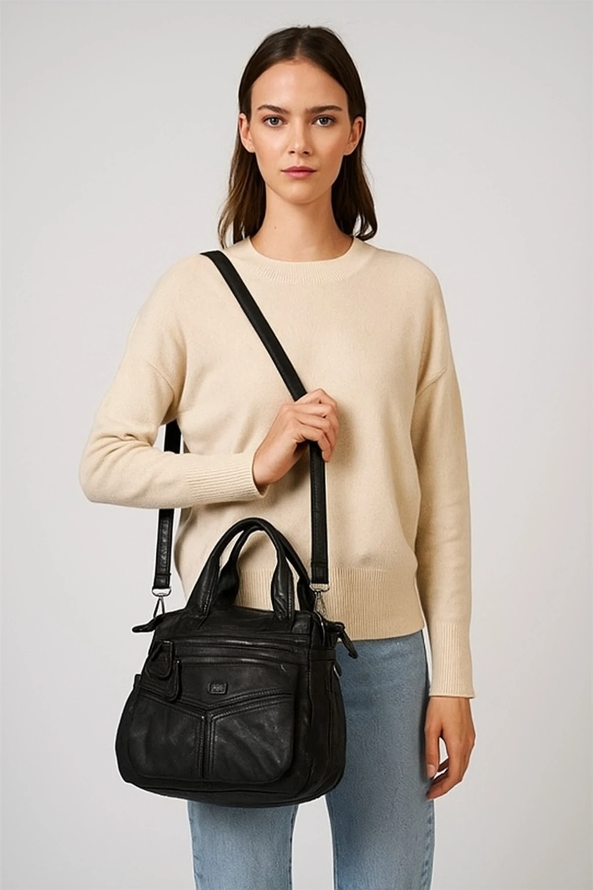 Sevva Siyah Cilt Omuz Çantası