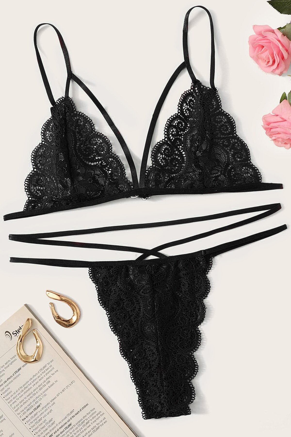 Kadın Siyah Dantel Sütyen Külot Takımı – Modern, Konforlu ve Günlük Kombinlere Uygun