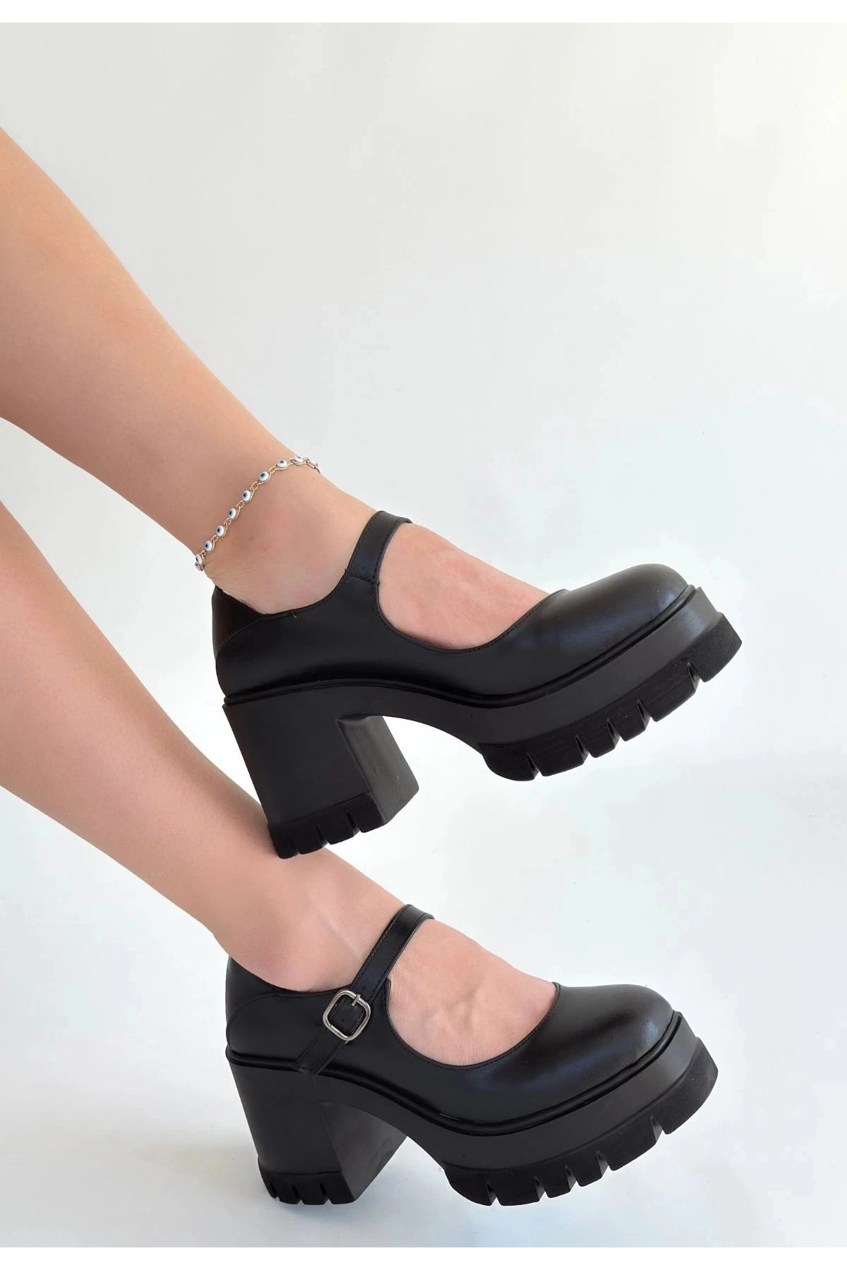 Dlor Siyah Cilt Dolgu Topuk Ayakkabı