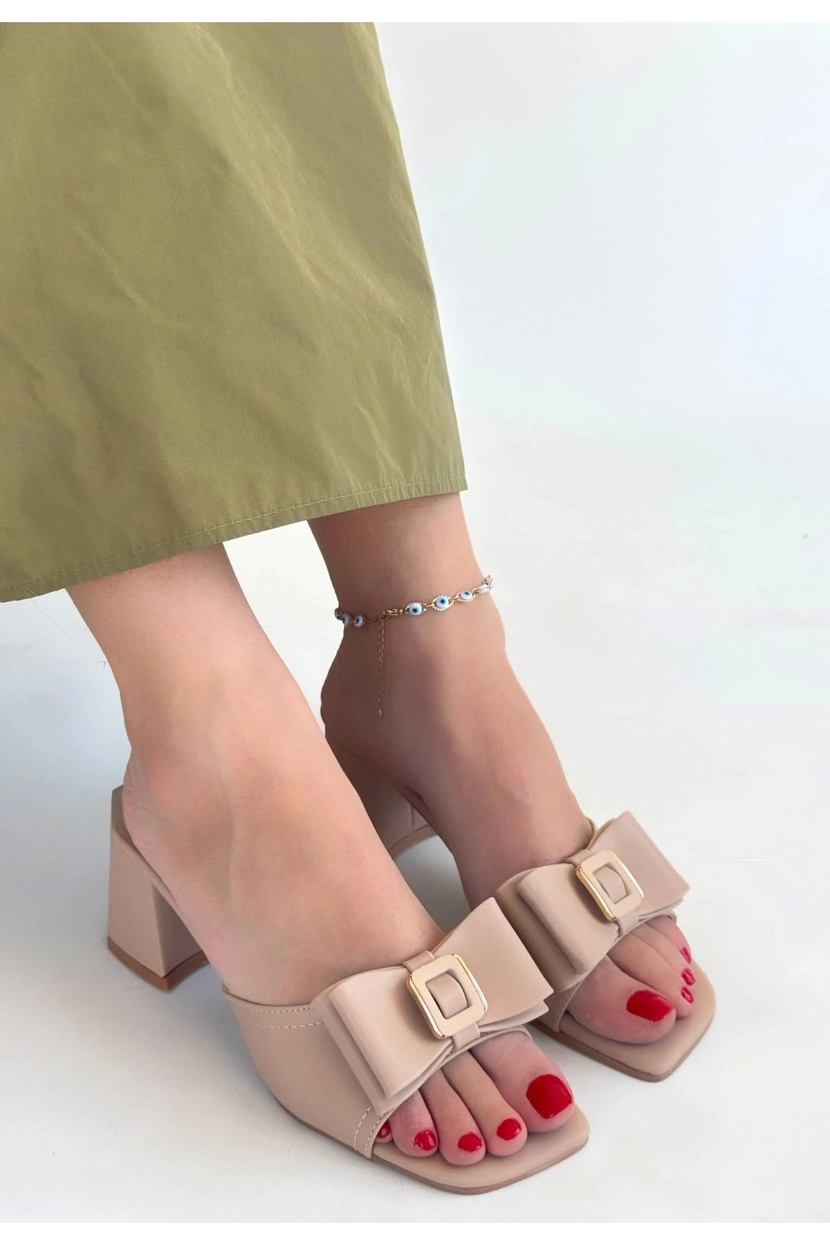 Veor Nude Cilt Topuklu Terlik