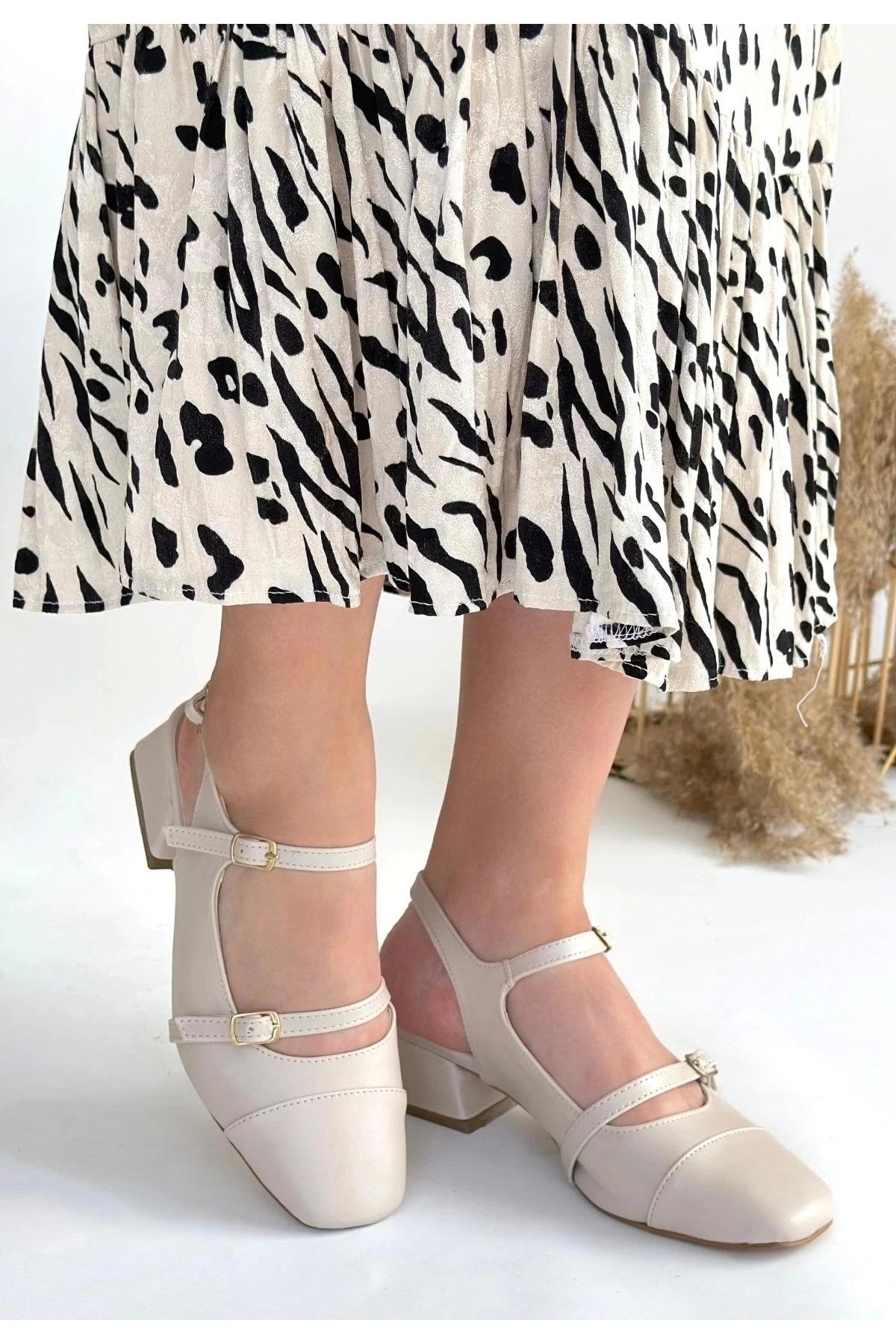 Doran Bej Cilt Topuklu Ayakkabı