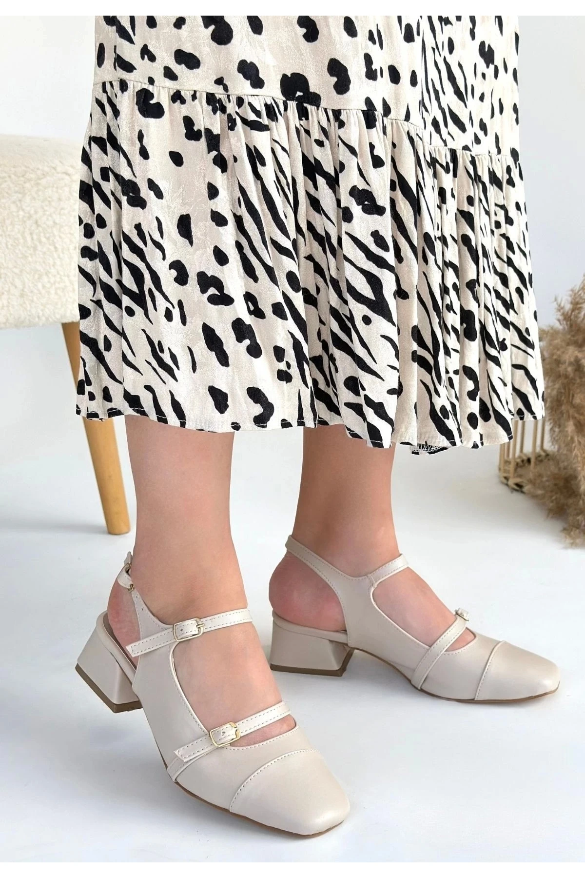 Doran Bej Cilt Topuklu Ayakkabı