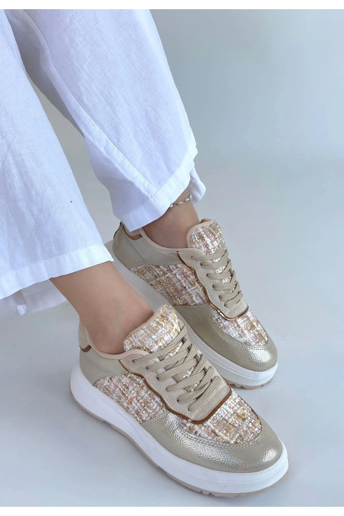 Bemy Çarşı Hawer Bej Cilt Bağcıklı Spor Ayakkabı