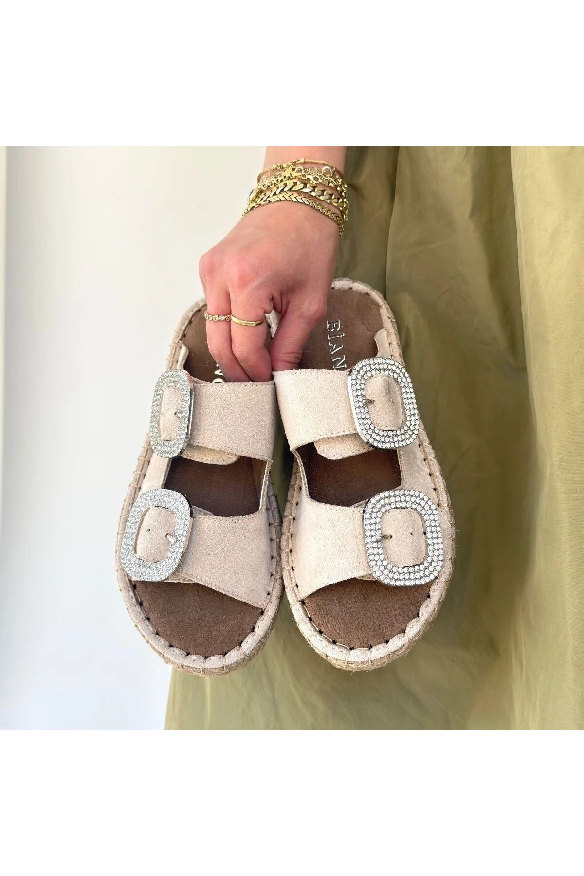 Hertas Bej Nubuk Tokalı Terlik - Lisinya