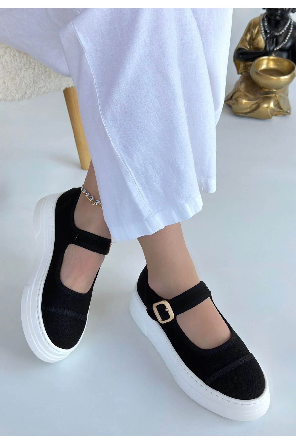 Lunni Siyah Keten Spor Ayakkabı - Lisinya