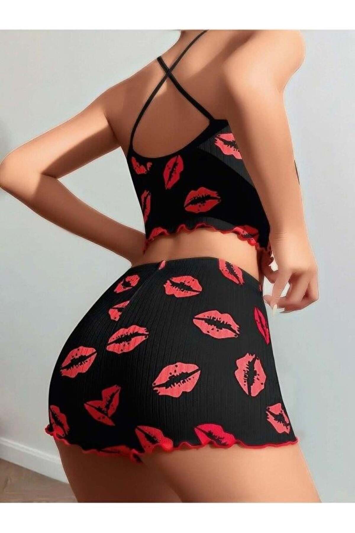 Kadın Siyah Dudak Desenli Şortlu Pijama Takımı 5057