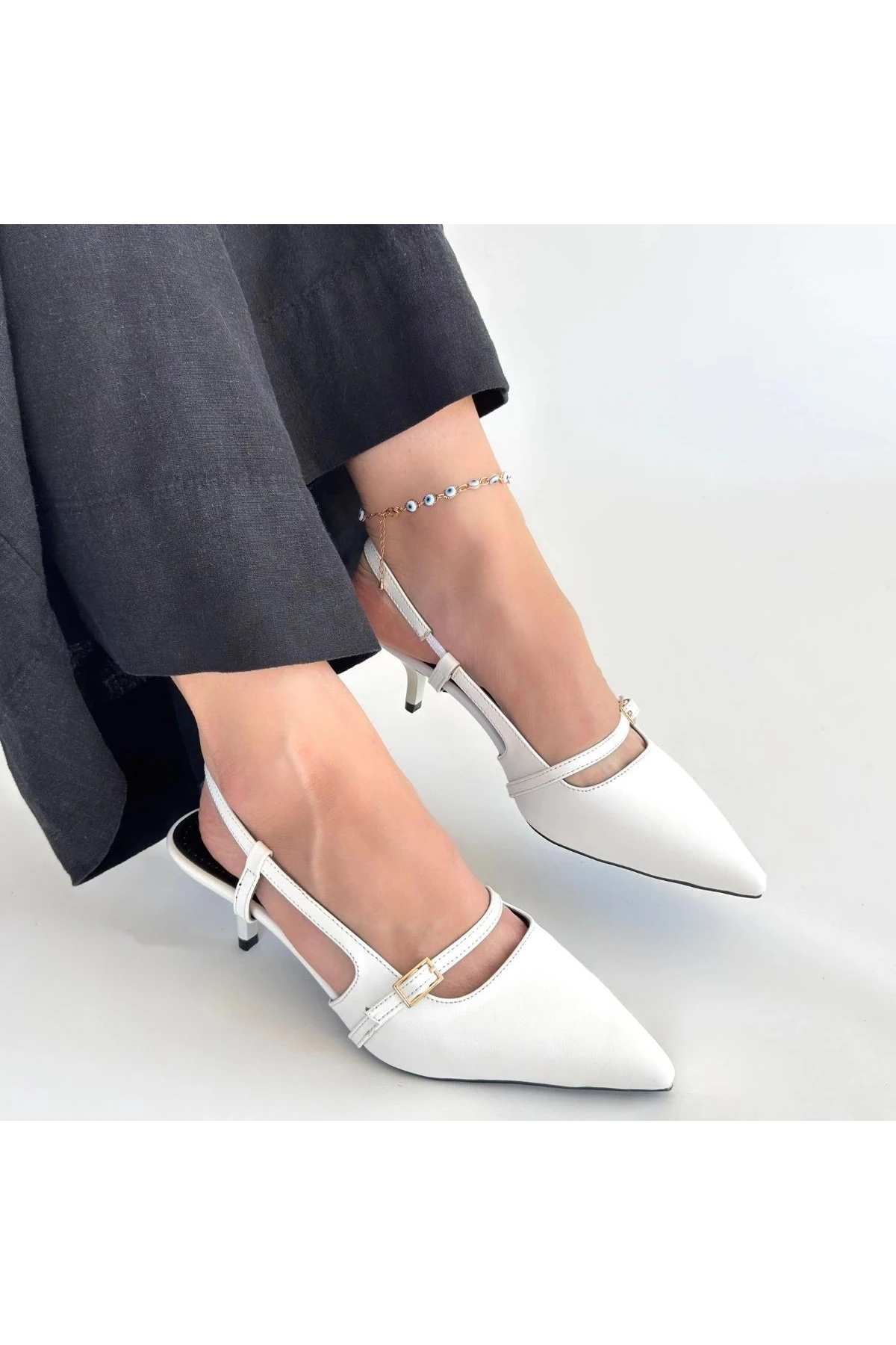 Darina Beyaz Cilt Topuklu Ayakkabı - Lisinya