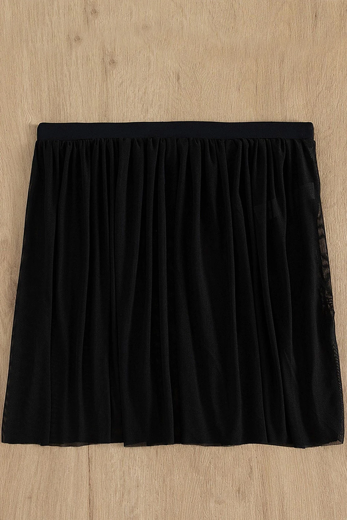 Kadın Siyah Tül Beli Lastikli Etek Görünümlü Pareo – Modern ve Şık Tasarım